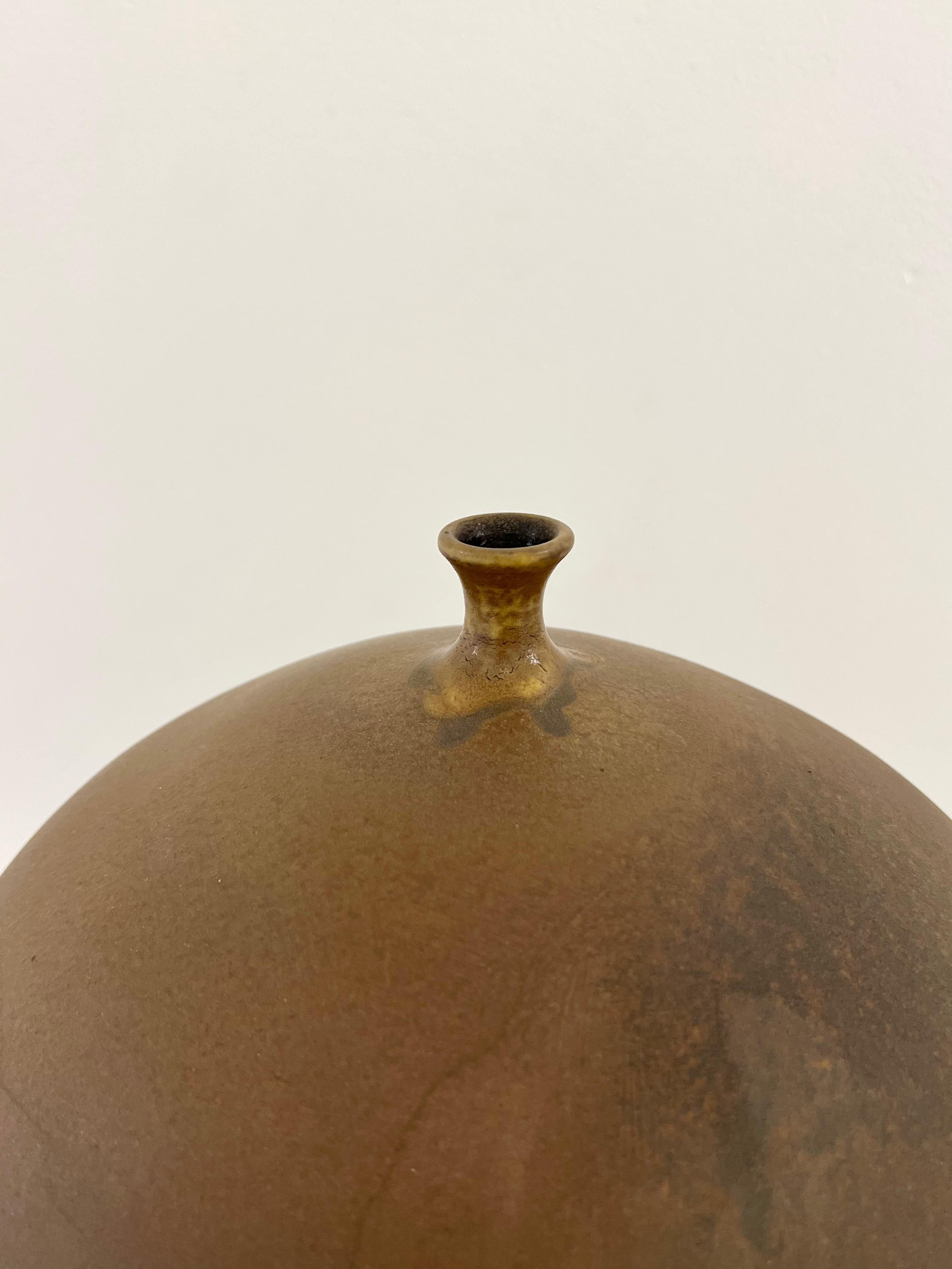 Vaso in ceramica di Edgardo Abbozzo In condizioni buone in vendita a New York, NY