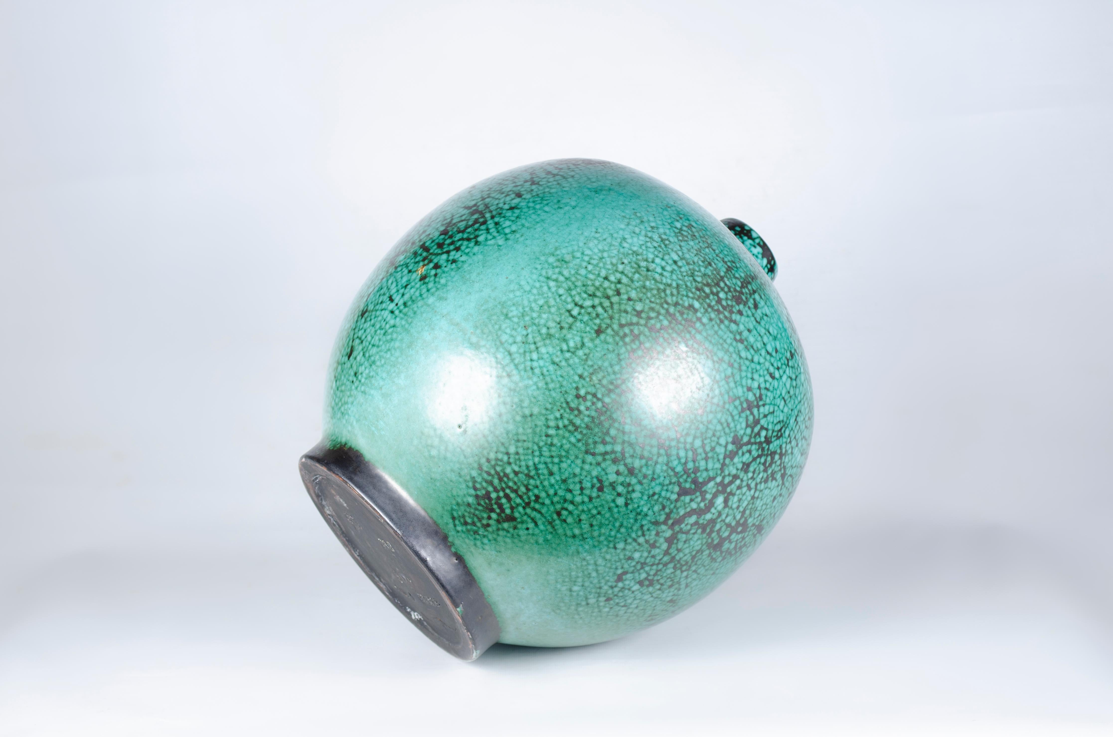 Vase en céramique craquelée réalisé par Felix Gete, pour la Compagnie des Artistes Bordelais (Cab). CAB signé, Made in France, GETE, 368

France, CIRCA 1930.