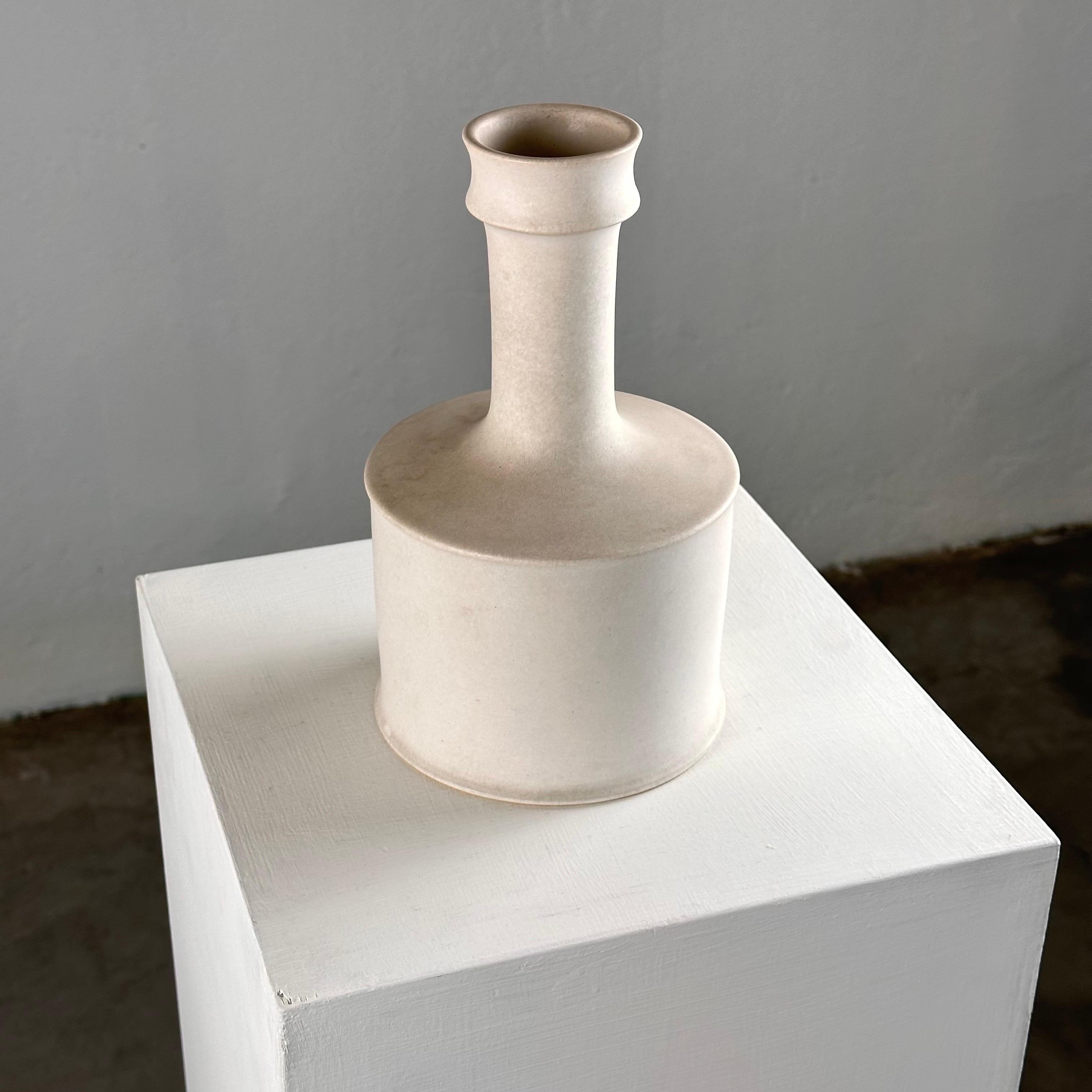 Mid-Century Modern Ceramic Vase by Franco Bucci for Laboratorio Pesaro, 1960s For Sale
