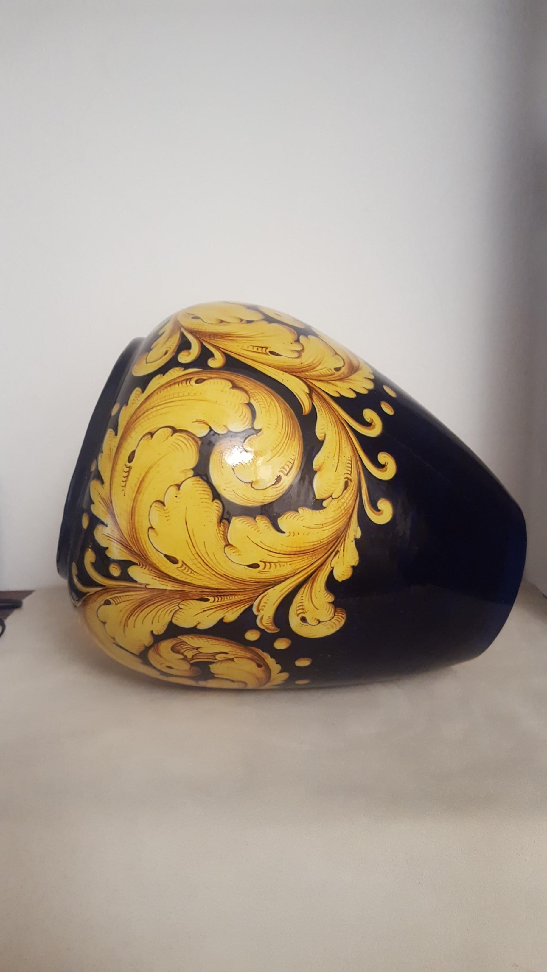 Ceramic Vase by Ginori in Blue with Golden Yellow Decoration, Italy, 1970s For Sale 3