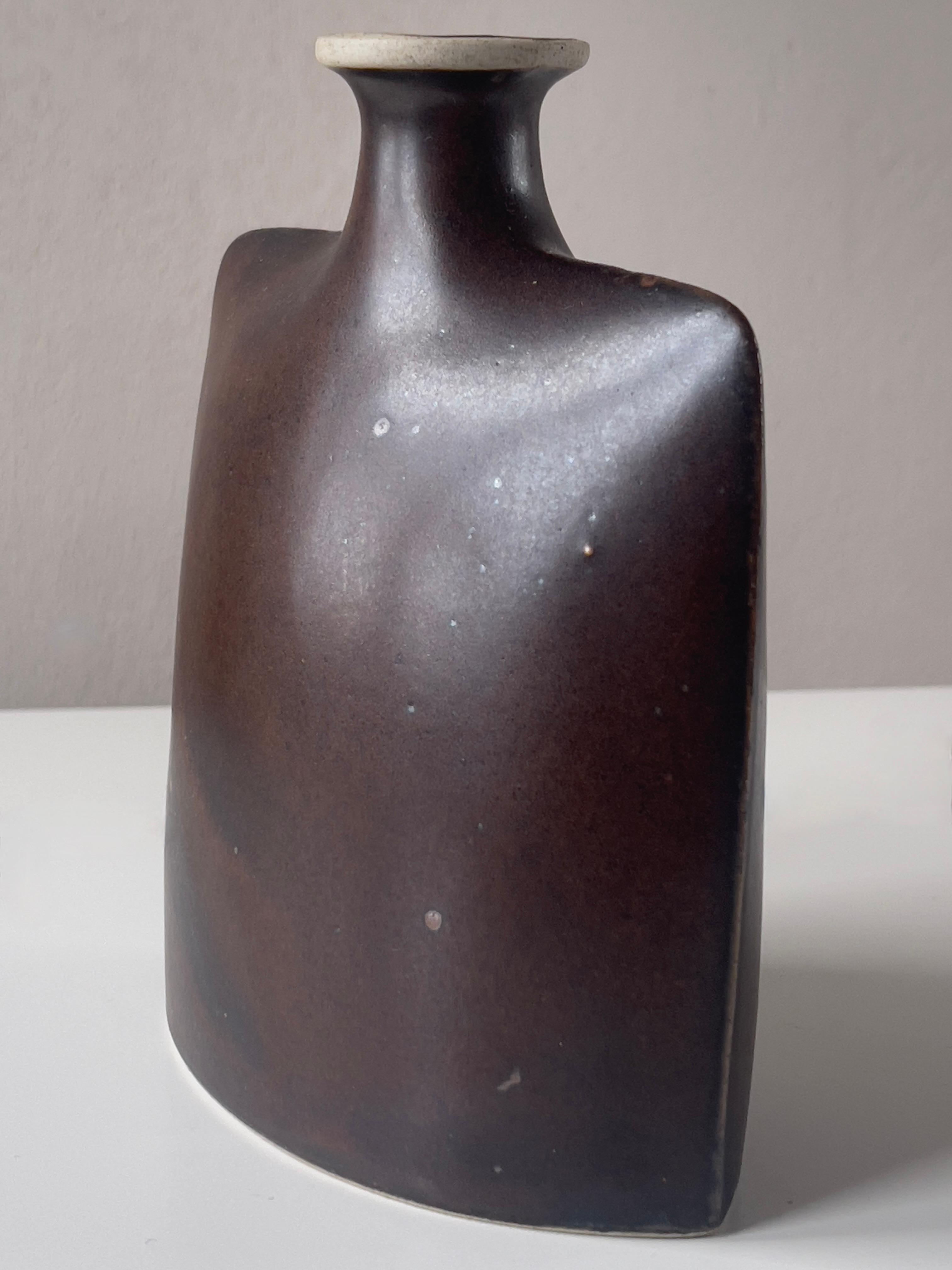 Vase en céramique d'Inger Persson pour Knapstrup Keramik Danemark années 1960. en vente 5