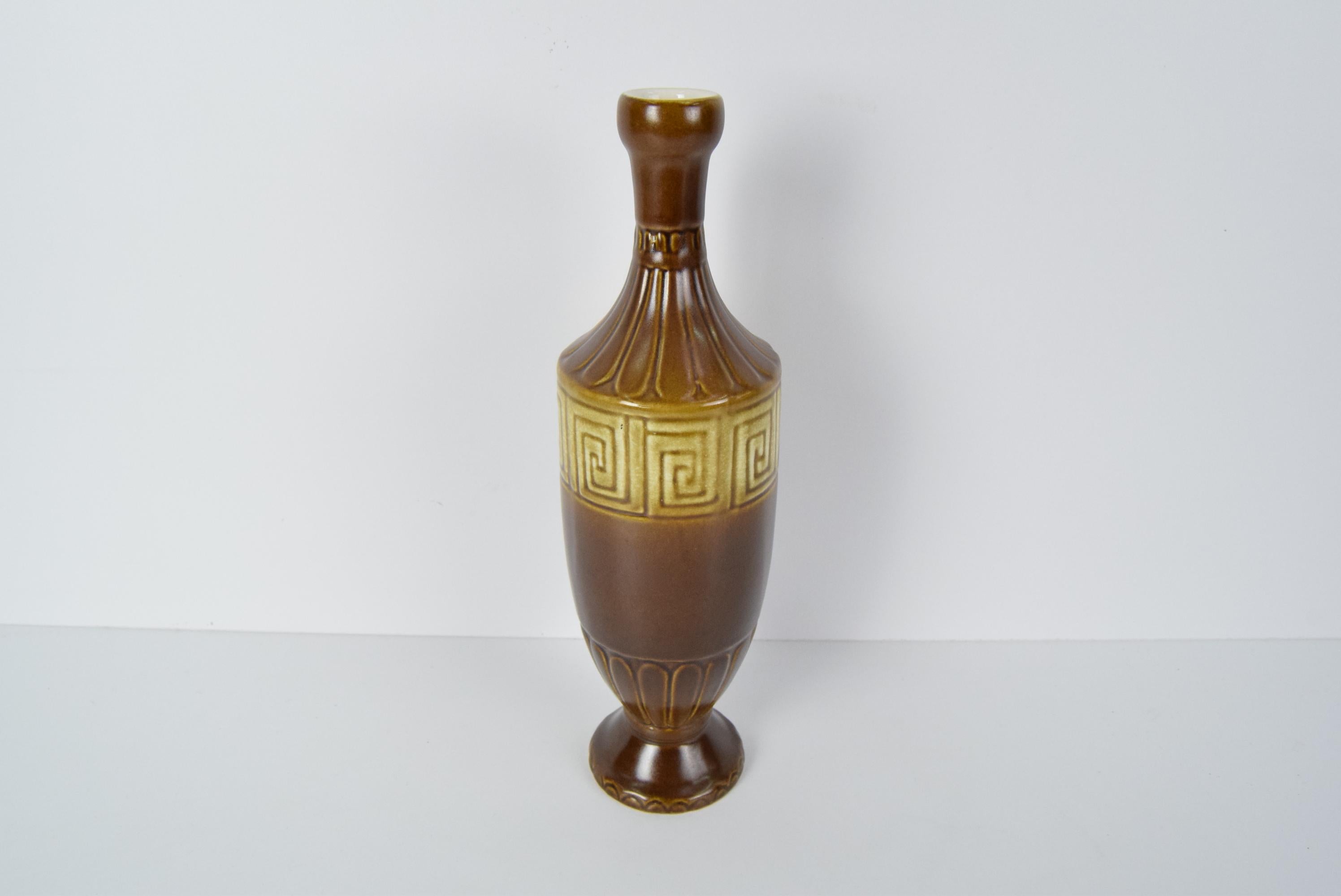 Mid-20th Century Ceramic Vase by Kravsko Keramik/Type 6272, 1960's.  For Sale