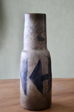 Ceramic vase by Menelika