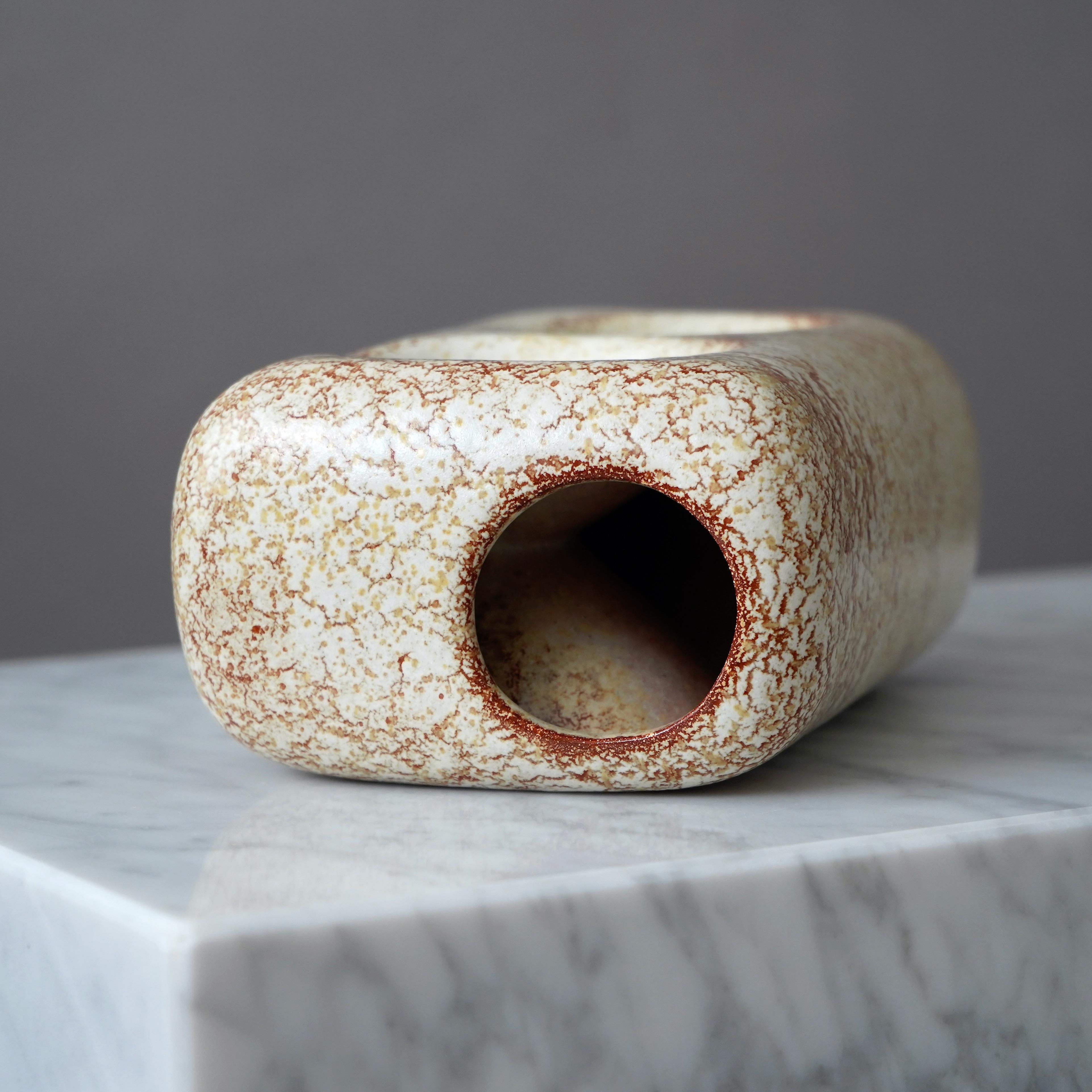 Italian Ceramic Vase by Roberto Rigon for Bertoncello. Italy, 1970s