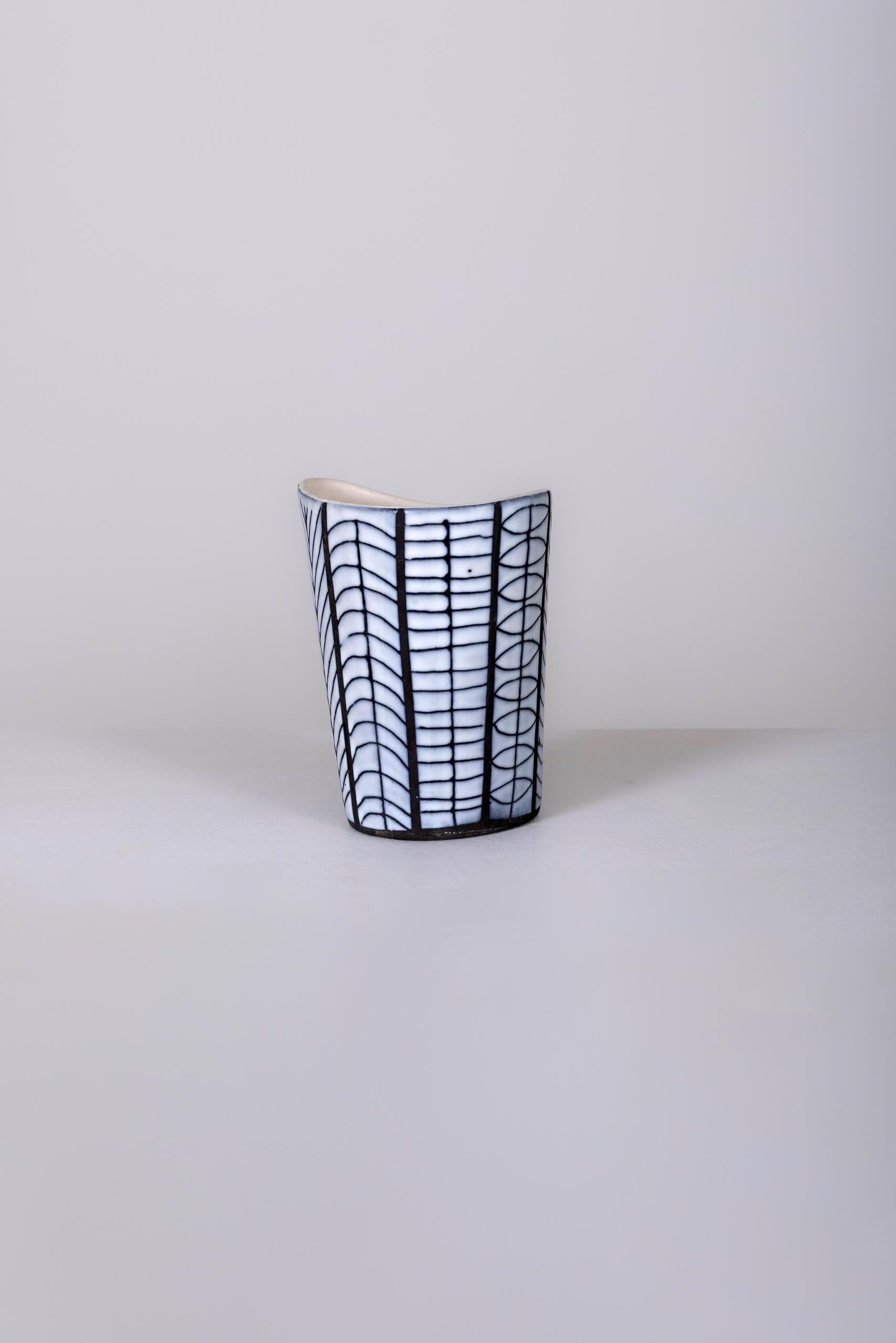 Keramikvase von Roger Capron, 1960er-Jahre im Zustand „Hervorragend“ im Angebot in PARIS, FR