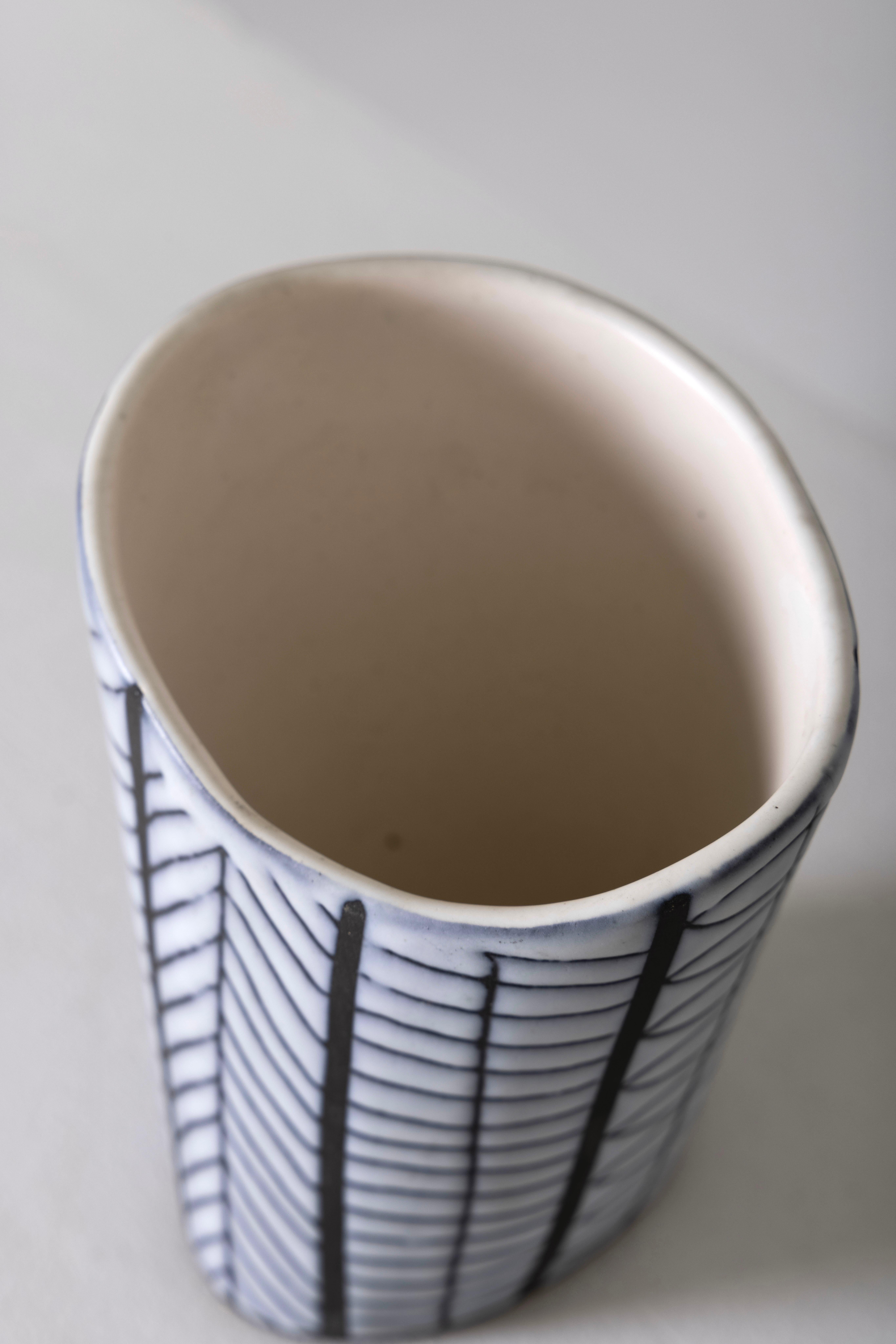 Ceramic vase by Roger Capron For Sale 4