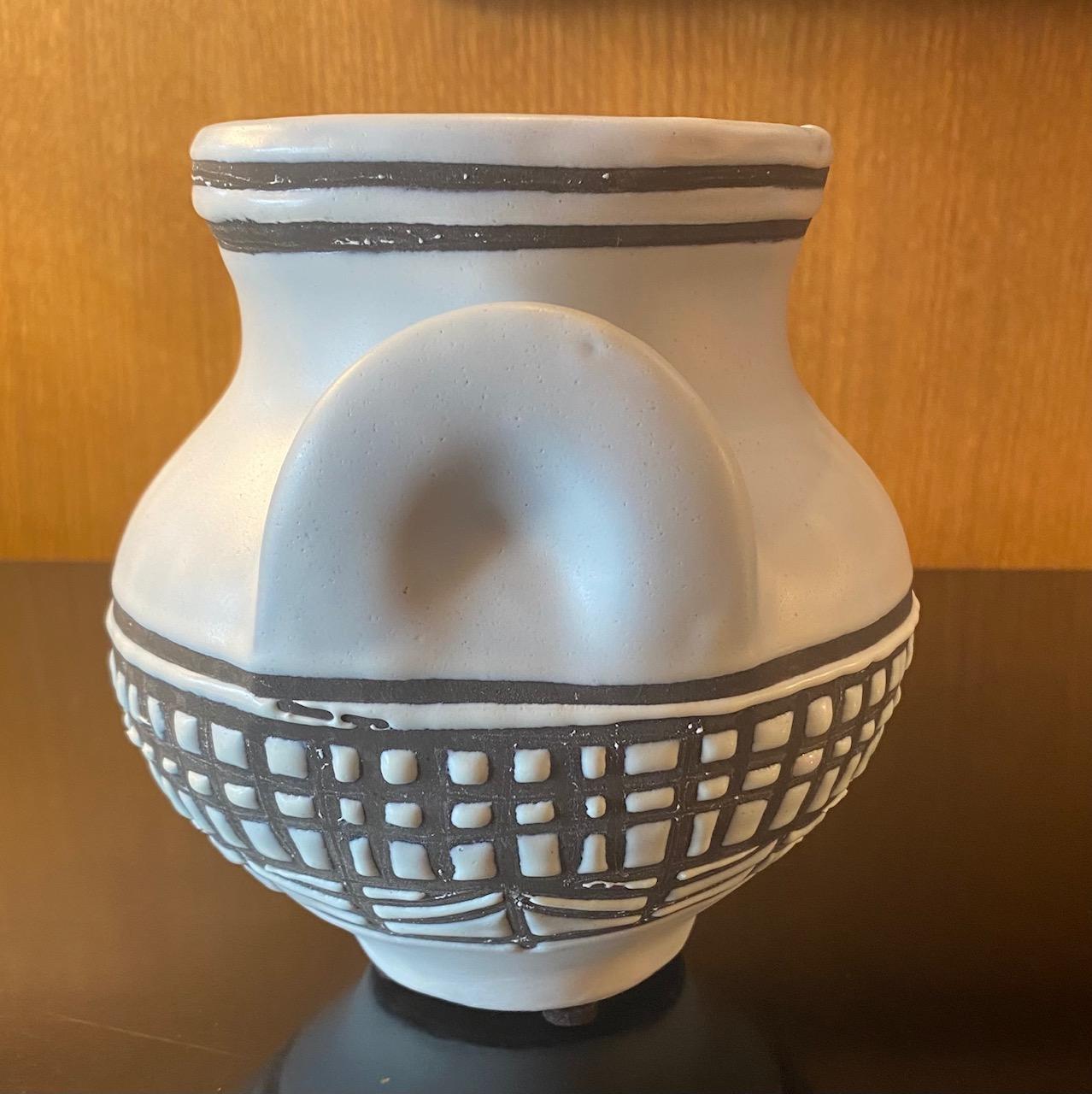 Ceramic vase by Roger Capron, Vallauris, France, 1950s
Signed Capron Vallauris.