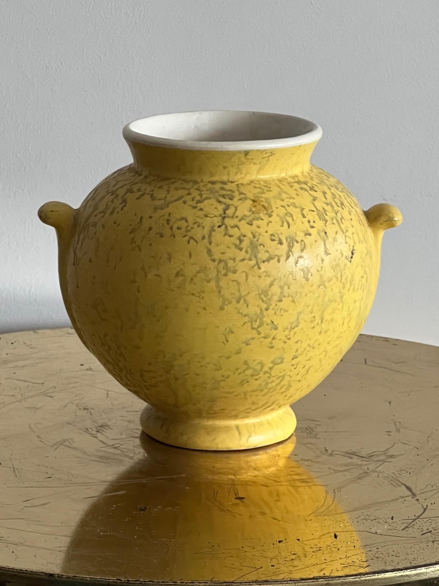 Keramikvase von Weller Pottery im Zustand „Gut“ im Angebot in St.Petersburg, FL