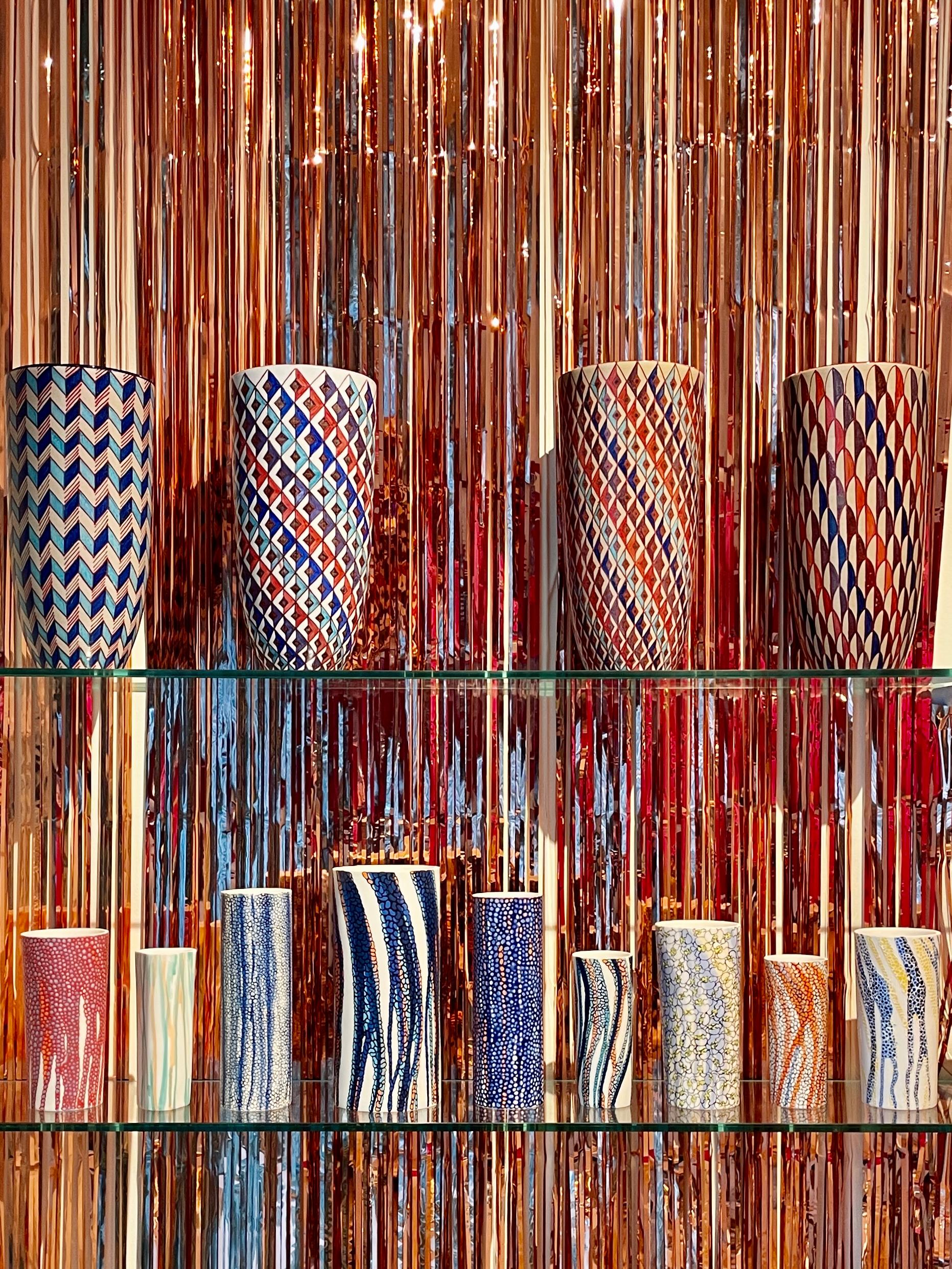 Italiano Vaso di ceramica bizantino dipinto a mano in maiolica Italia Contemporanea 21° Secolo in vendita