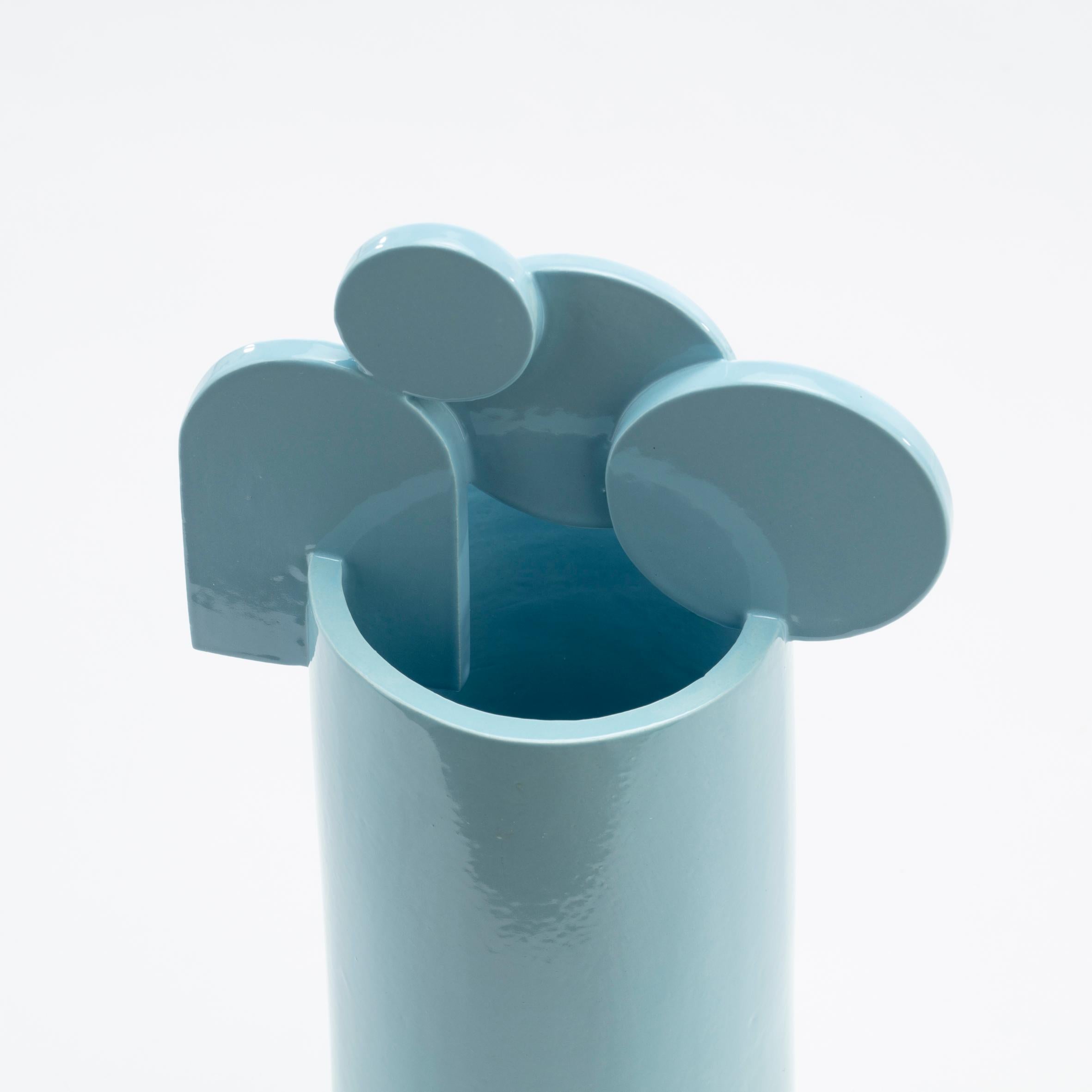 Italian Vase en céramique -Cielo di Roma- by Cuorecarpenito Bright Blue Glossy  en vente
