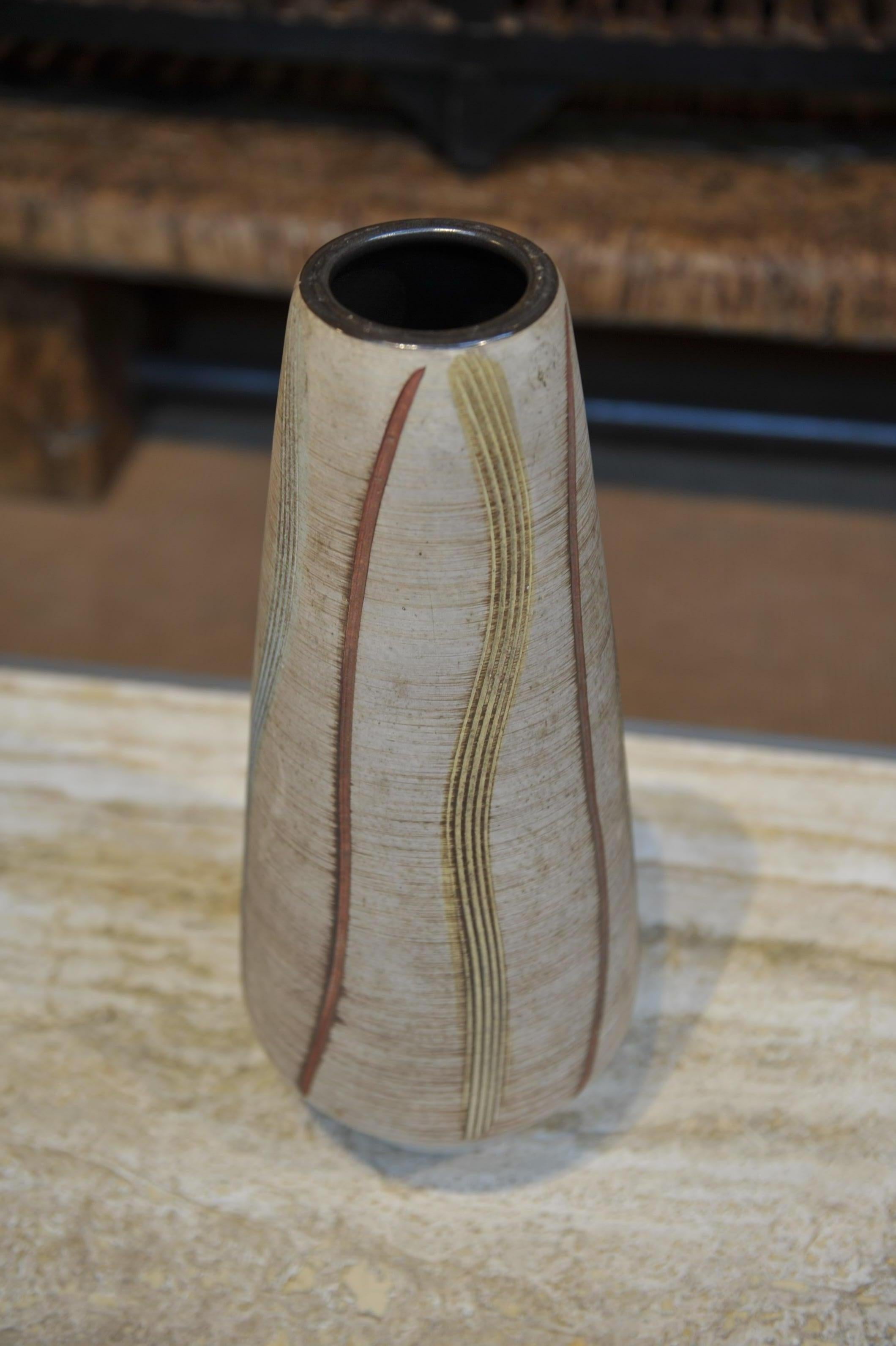 Ceramic Vase from Germany, Circa 1970s For Sale 1