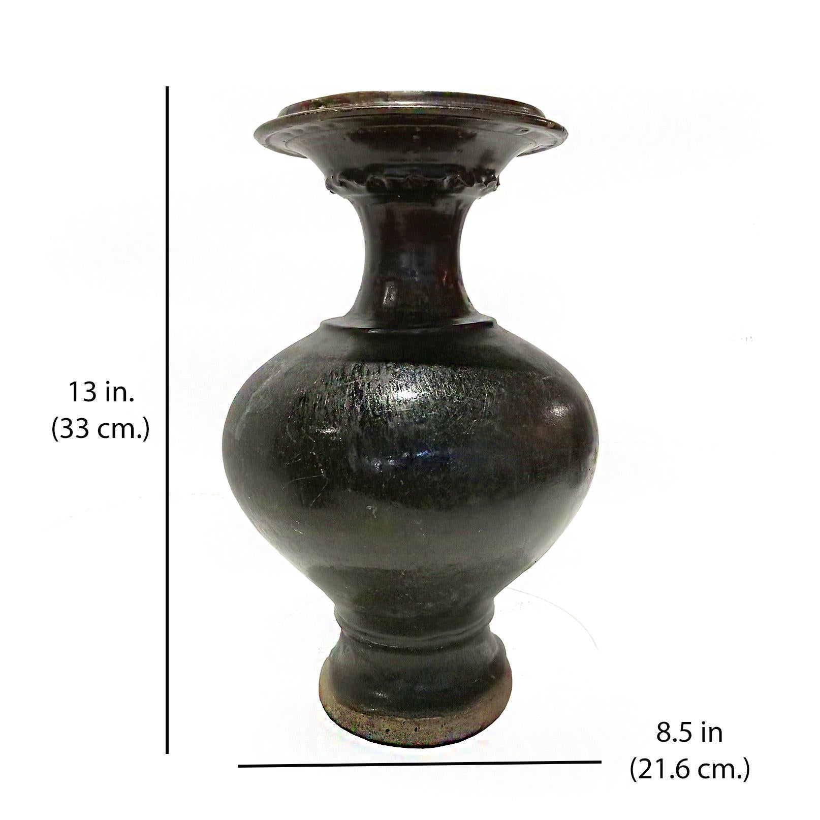 Ceramic Vase from Thailand, in Black Glaze For Sale 3