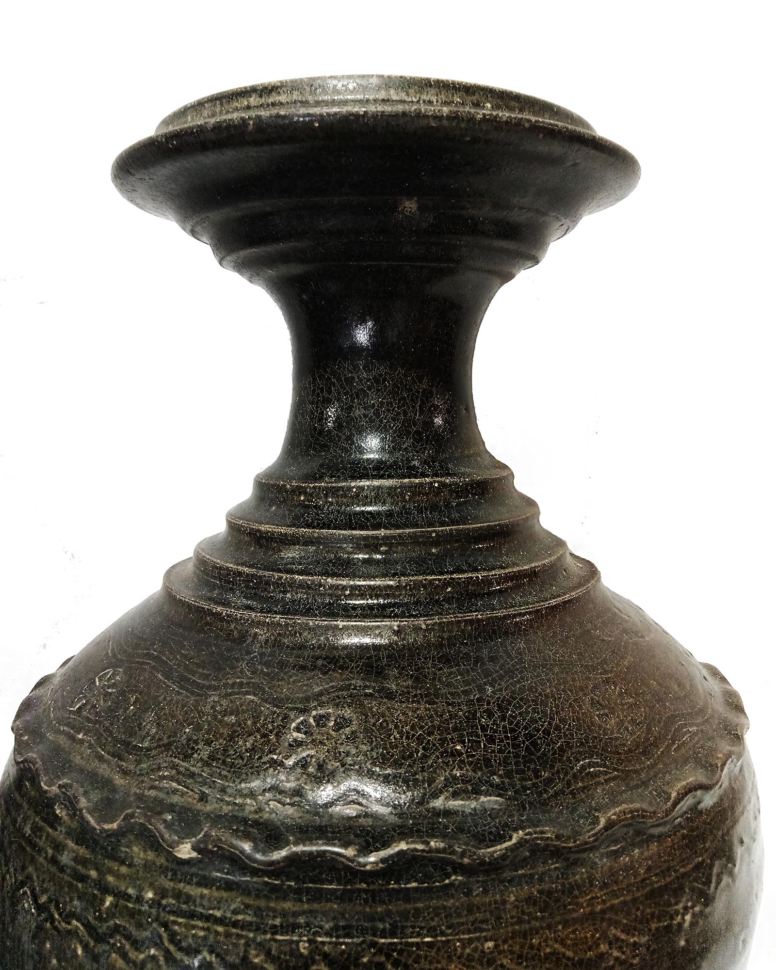 Ceramic Vase from Thailand, in Dark Brown Glaze In Good Condition For Sale In New York, NY