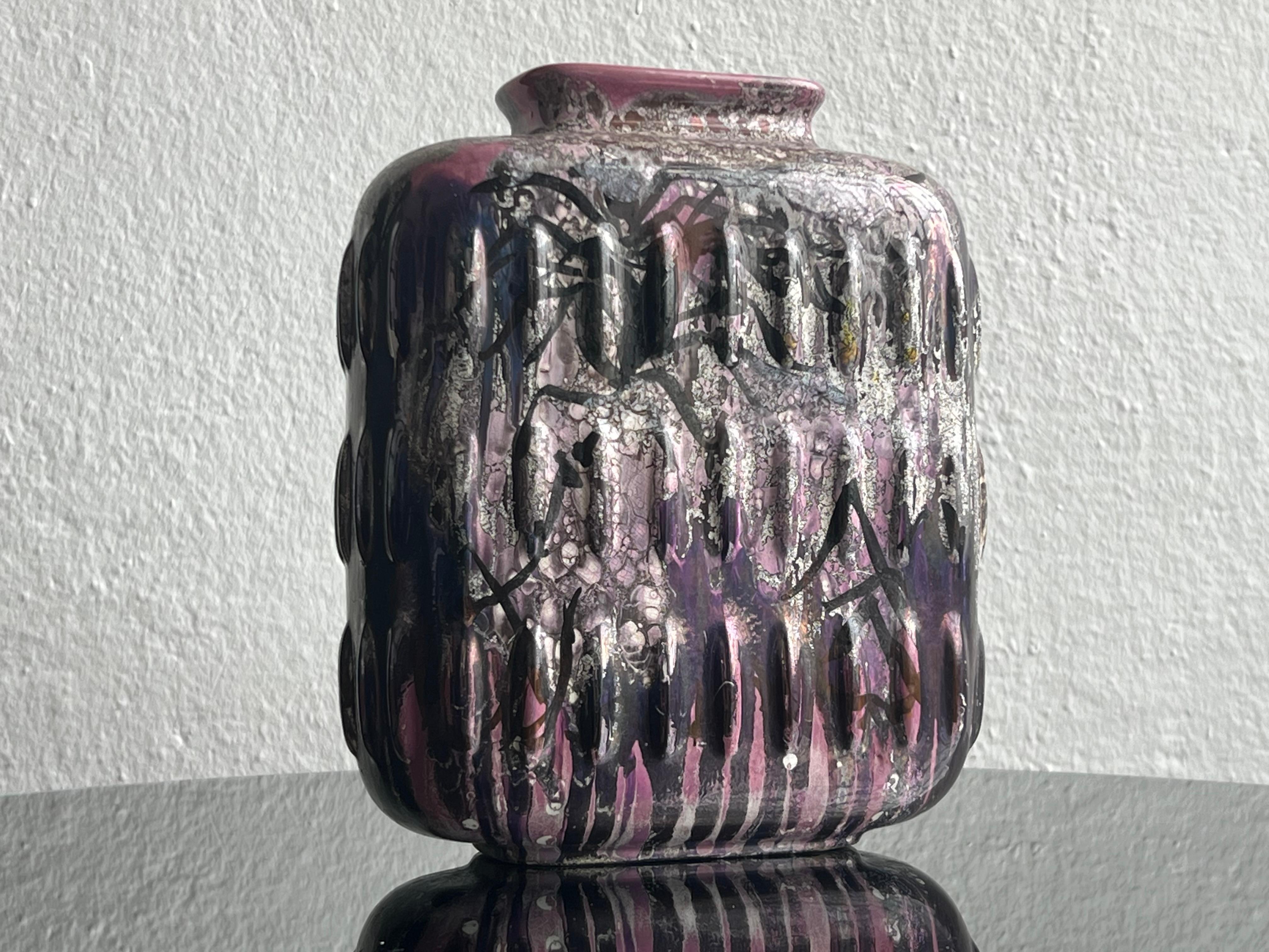 Vaso in ceramica smaltata, dipinto a mano da Fausta Bagatti, Milano 1950 pezzo unico in vendita 10