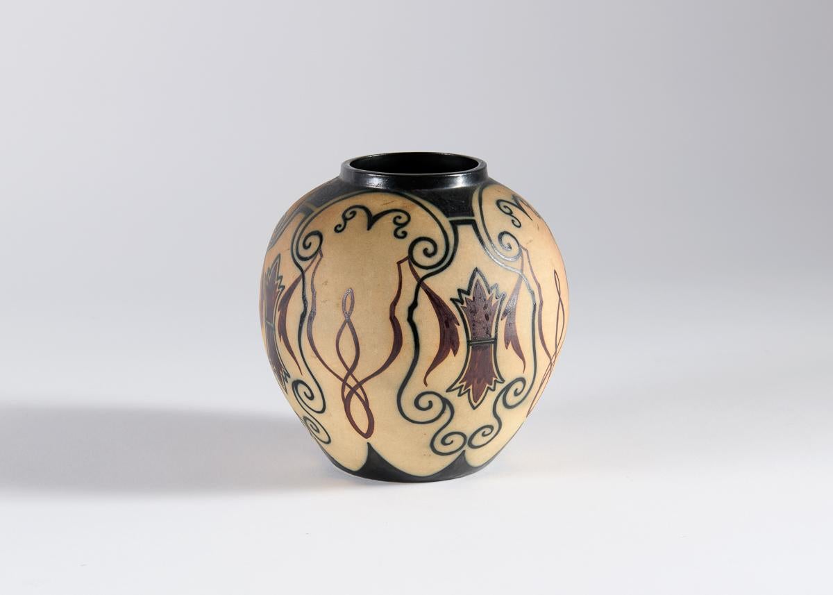 Français Vase en céramique, Vase en grès émaillé, Poterie de Ciboure, France, vers 1950 en vente