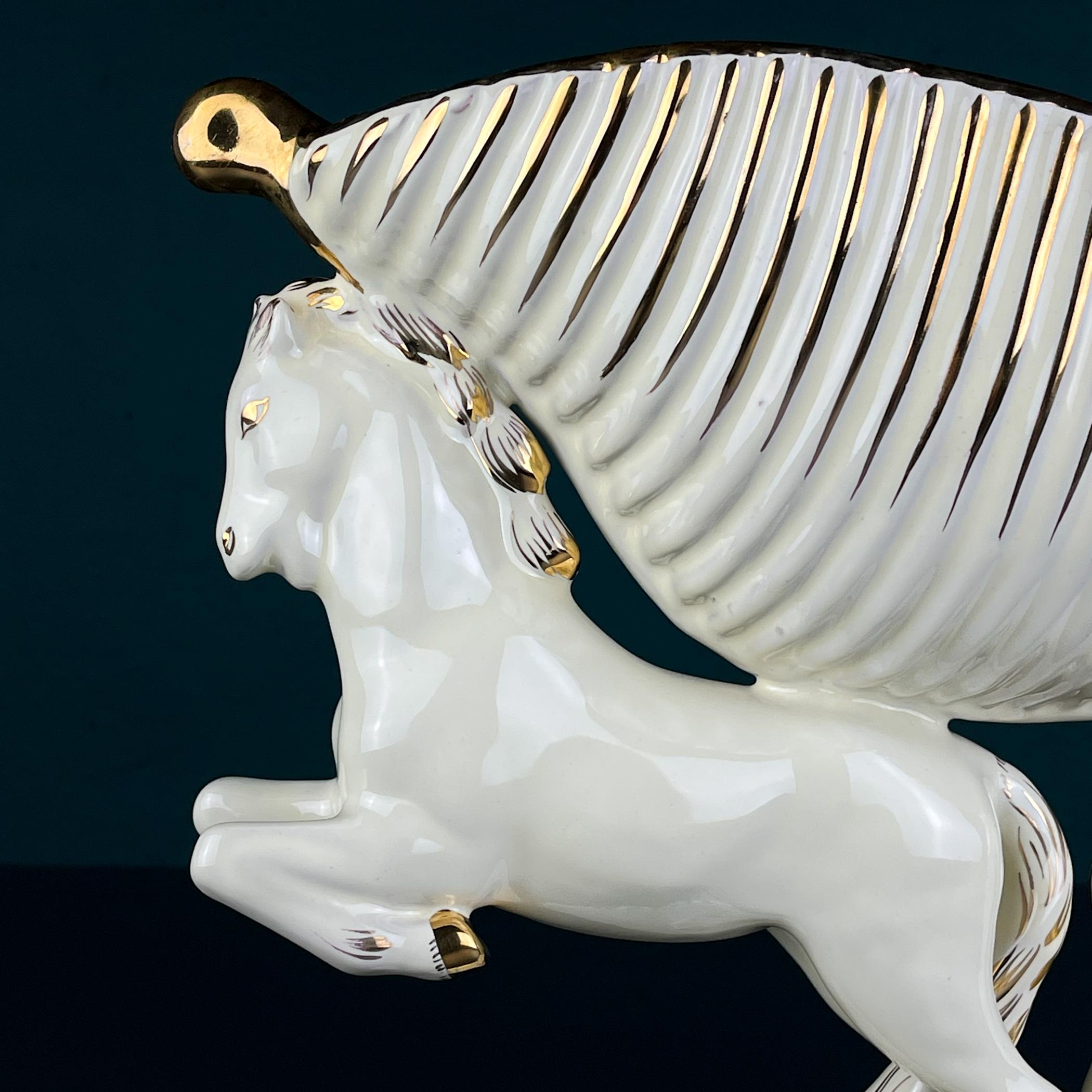 Keramikvase Pferde aus Keramik von Egisto Fantechi Maioliche Keramik, Italien, 1940er Jahre im Angebot 5