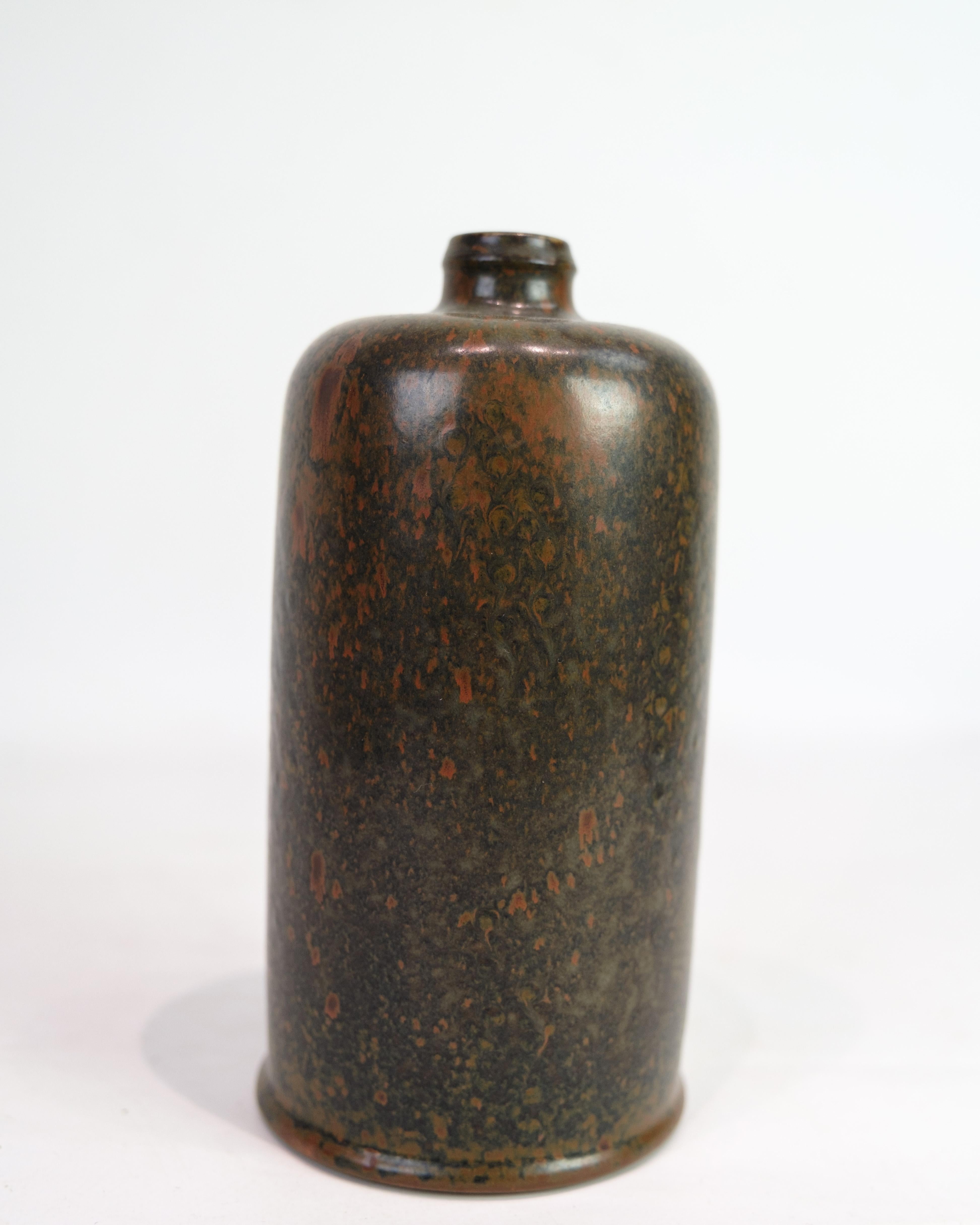 Keramische Vase in bräunlichen Farben Model No. 216 von Nathalie Krebs für Saxbo (Moderne der Mitte des Jahrhunderts) im Angebot