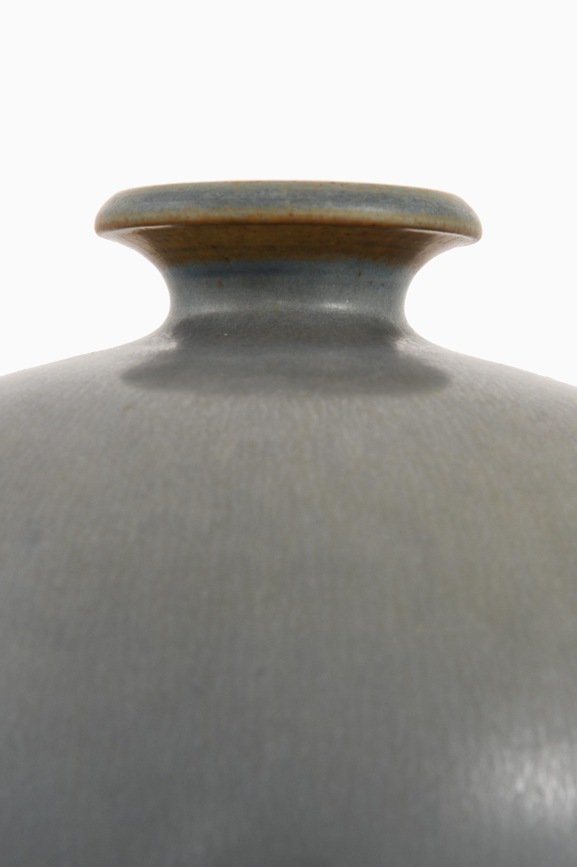 Scandinavian Modern Ceramic Vase in Hare Fur Glaze by Berndt Friberg, 1960 Gustavsberg For Sale