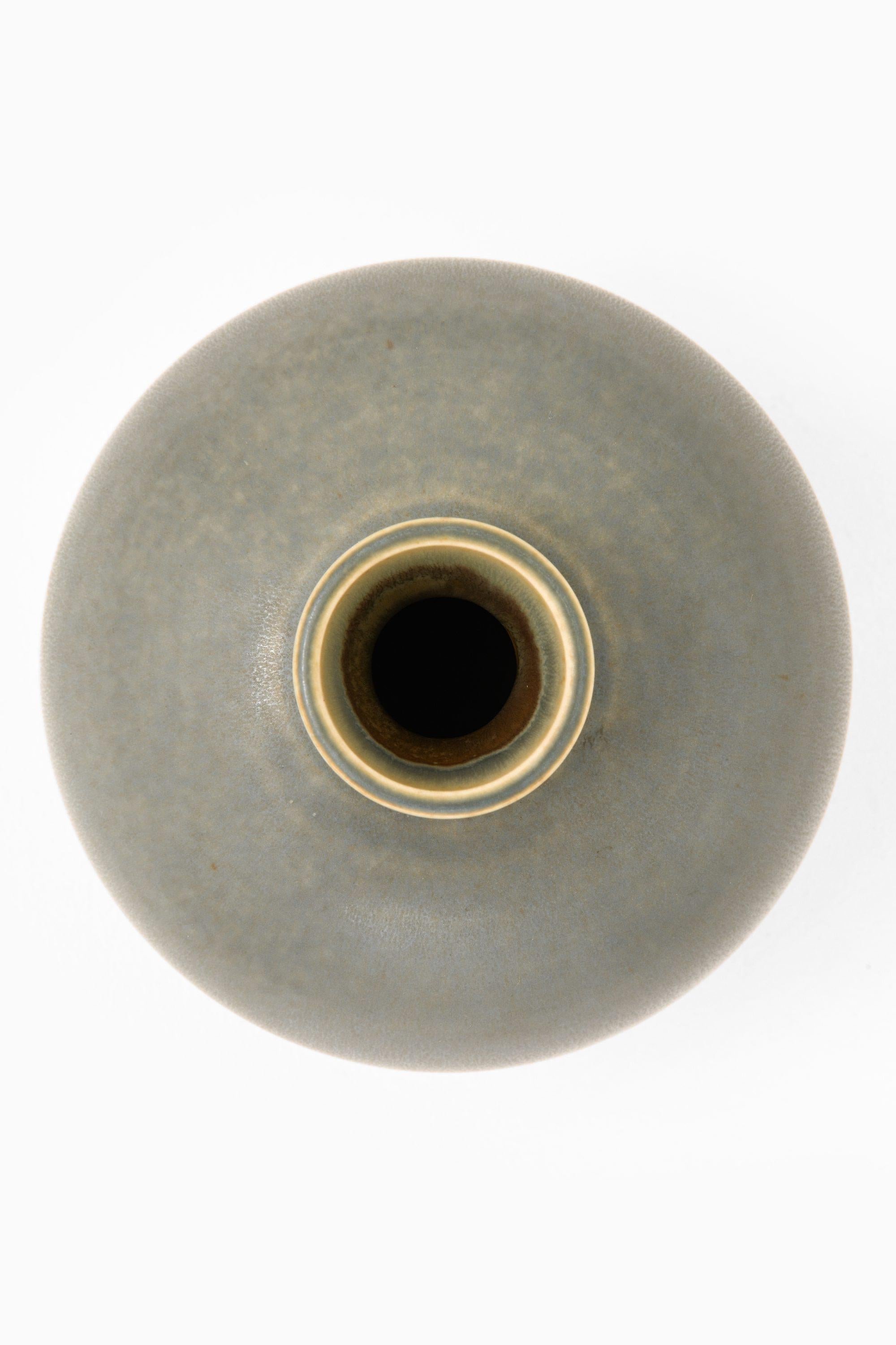 Svedese Vaso in ceramica con smalto di pelliccia di lepre di Berndt Friberg in vendita