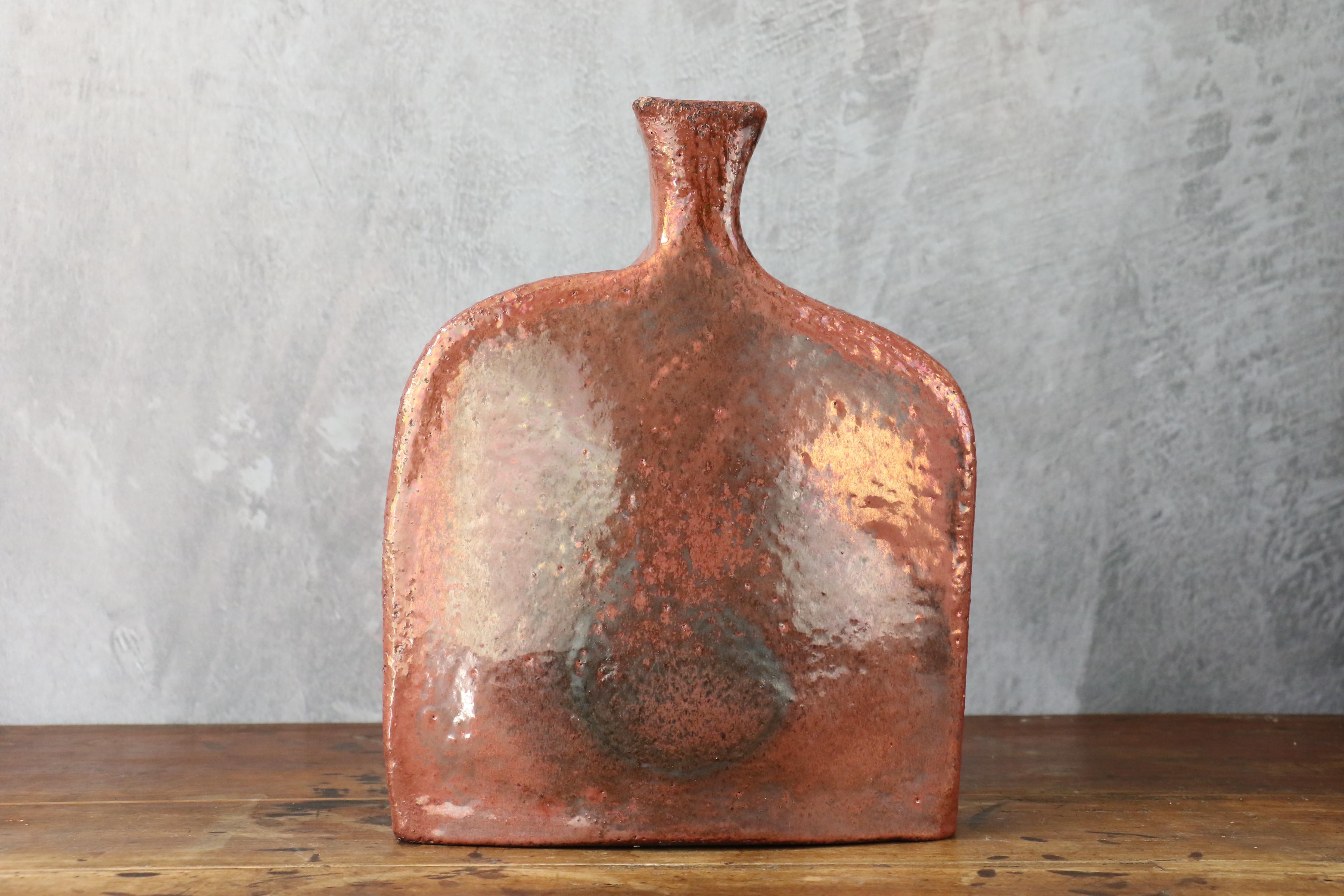 Skulpturale Vase aus Keramik von Robert Chiazzo - Era Ruelland Ramié (20. Jahrhundert) im Angebot