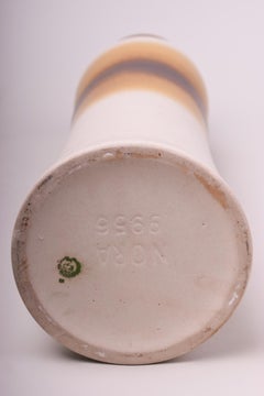 Vase en céramique fabriqué en Tchèque, état d'origine, milieu du siècle dernier