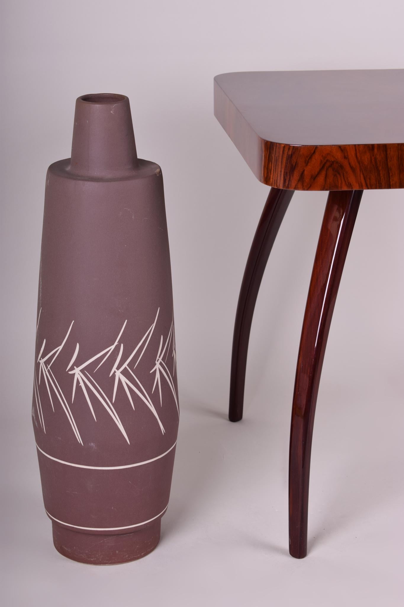 Vase en céramique fabriqué en Tchèque, état d'origine, milieu du siècle Bon état - En vente à Horomerice, CZ