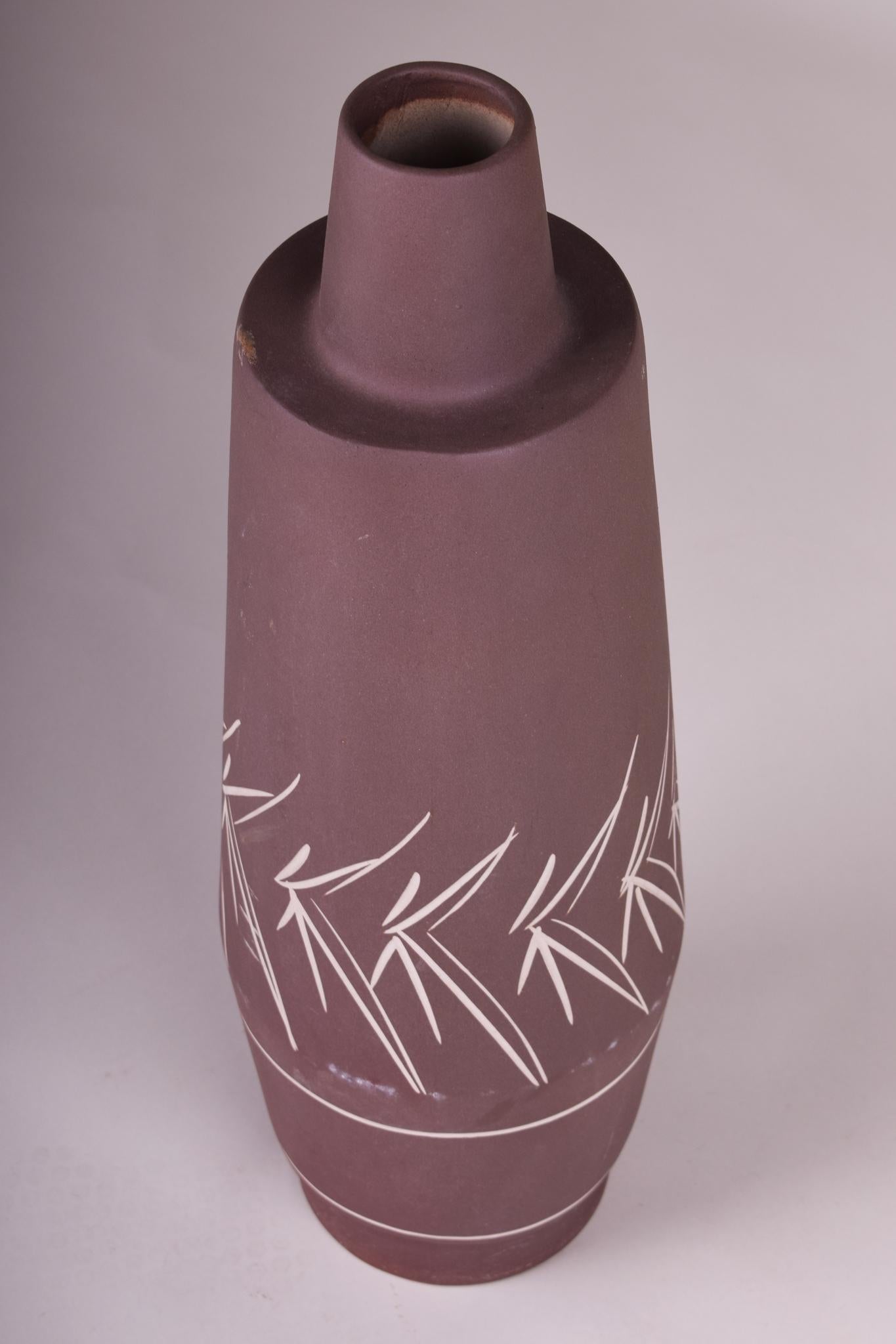 Ceramic Vase Made in Czechia, Original Condition, Mid Century For Sale 1