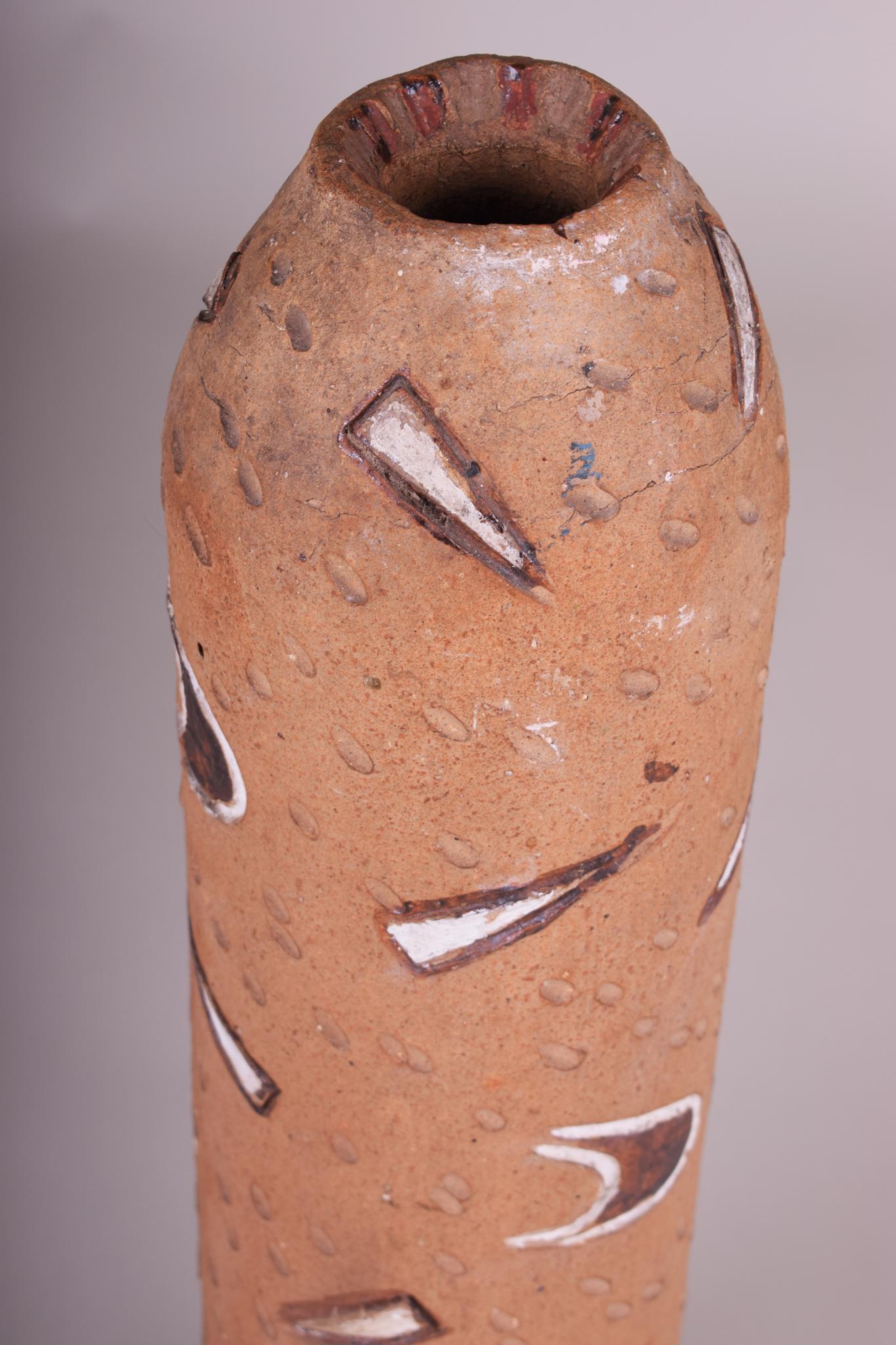 Vase en céramique fabriqué en Tchèque, état d'origine, milieu du siècle en vente 1