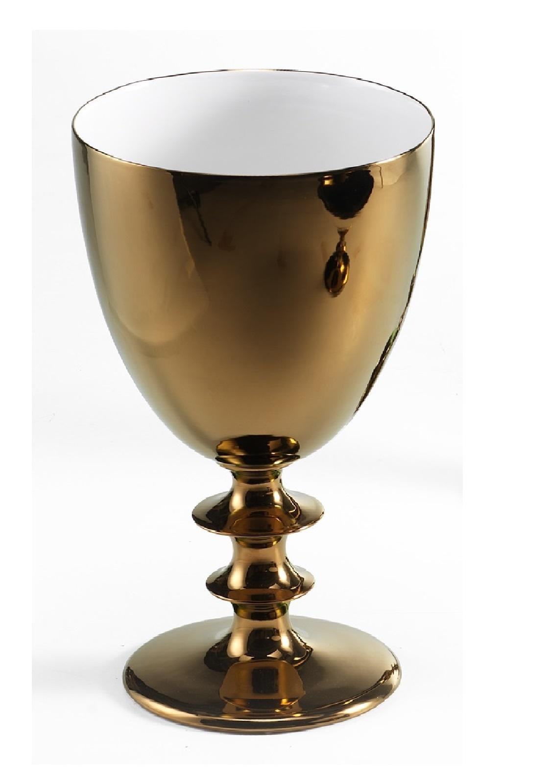 Ceramic cup MARY II
cod. CP114 
handcrafted in bronze 
with white enamel inside

measures:
Height 70.0 cm.
diameter 35.0 cm.
