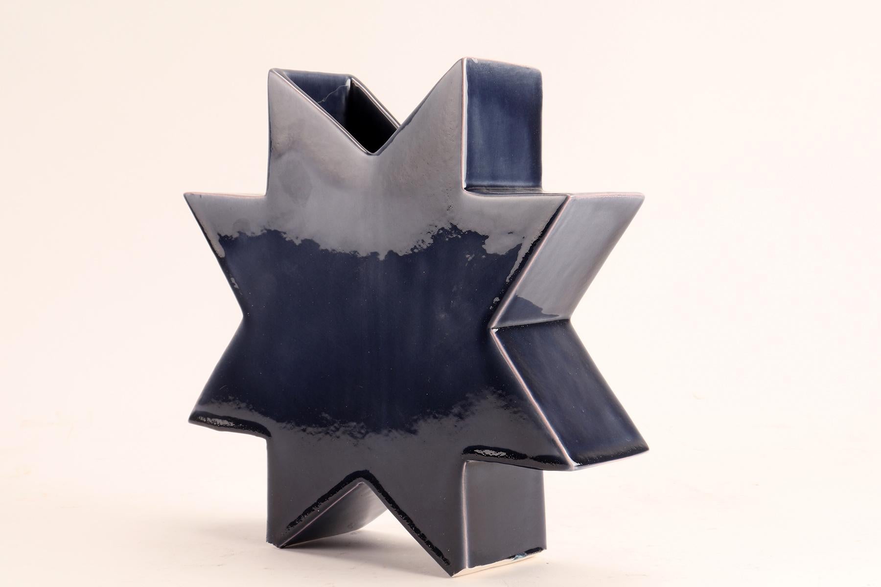 Italiano Vaso in ceramica Memphis, 