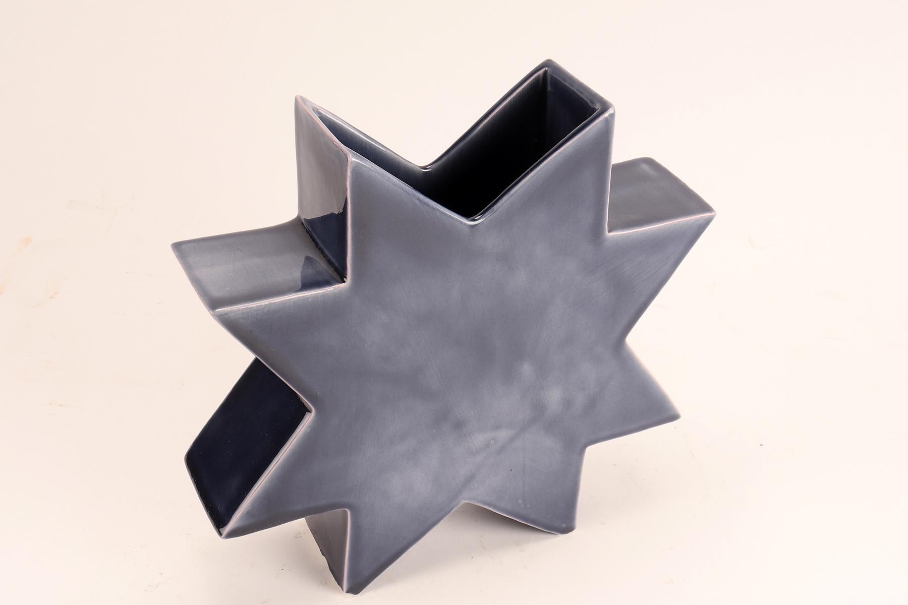 Vaso in ceramica Memphis, 