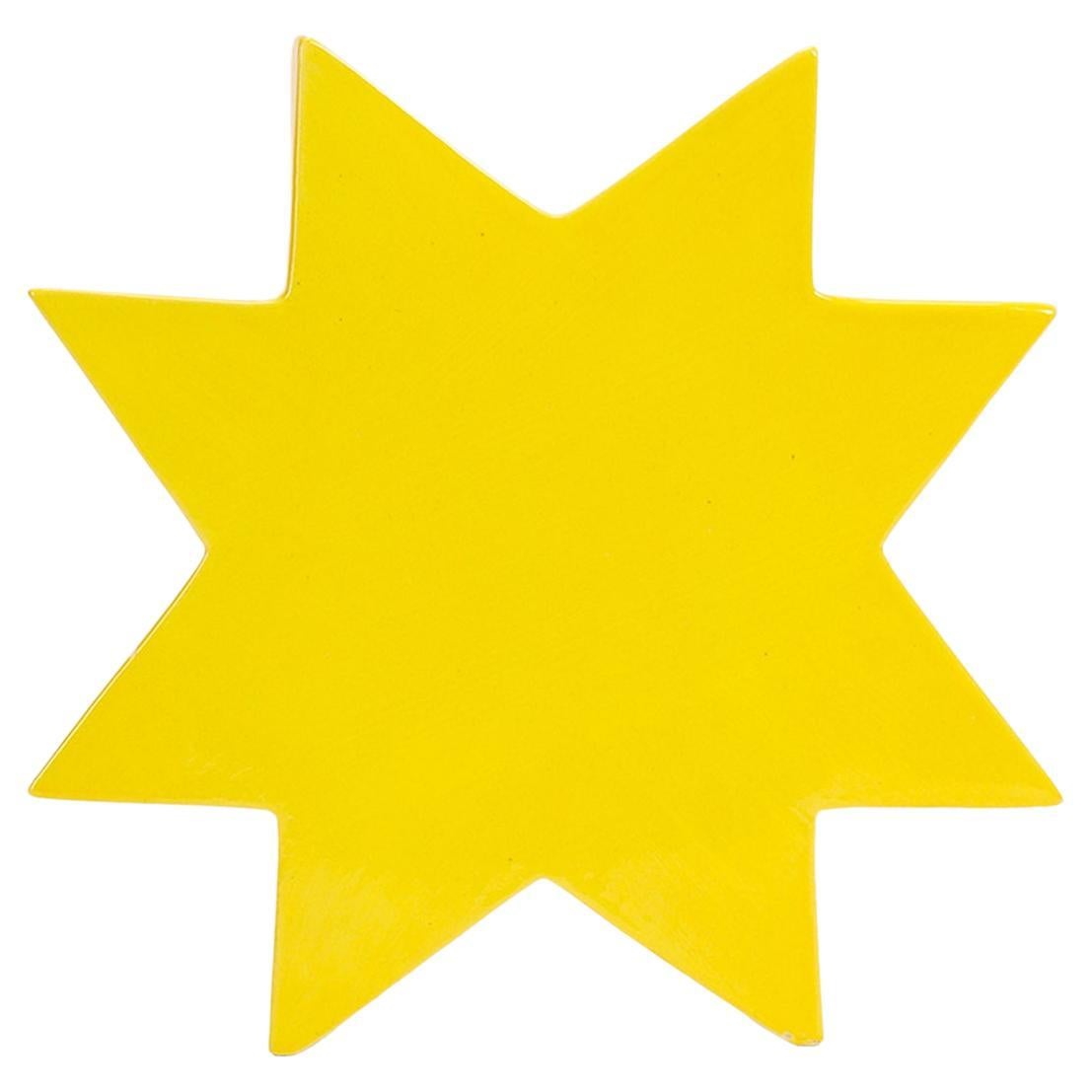 Vaso in ceramica Memphis, "HSING" di Ettore Sottsass stella gialla, Milano fine anni
80.