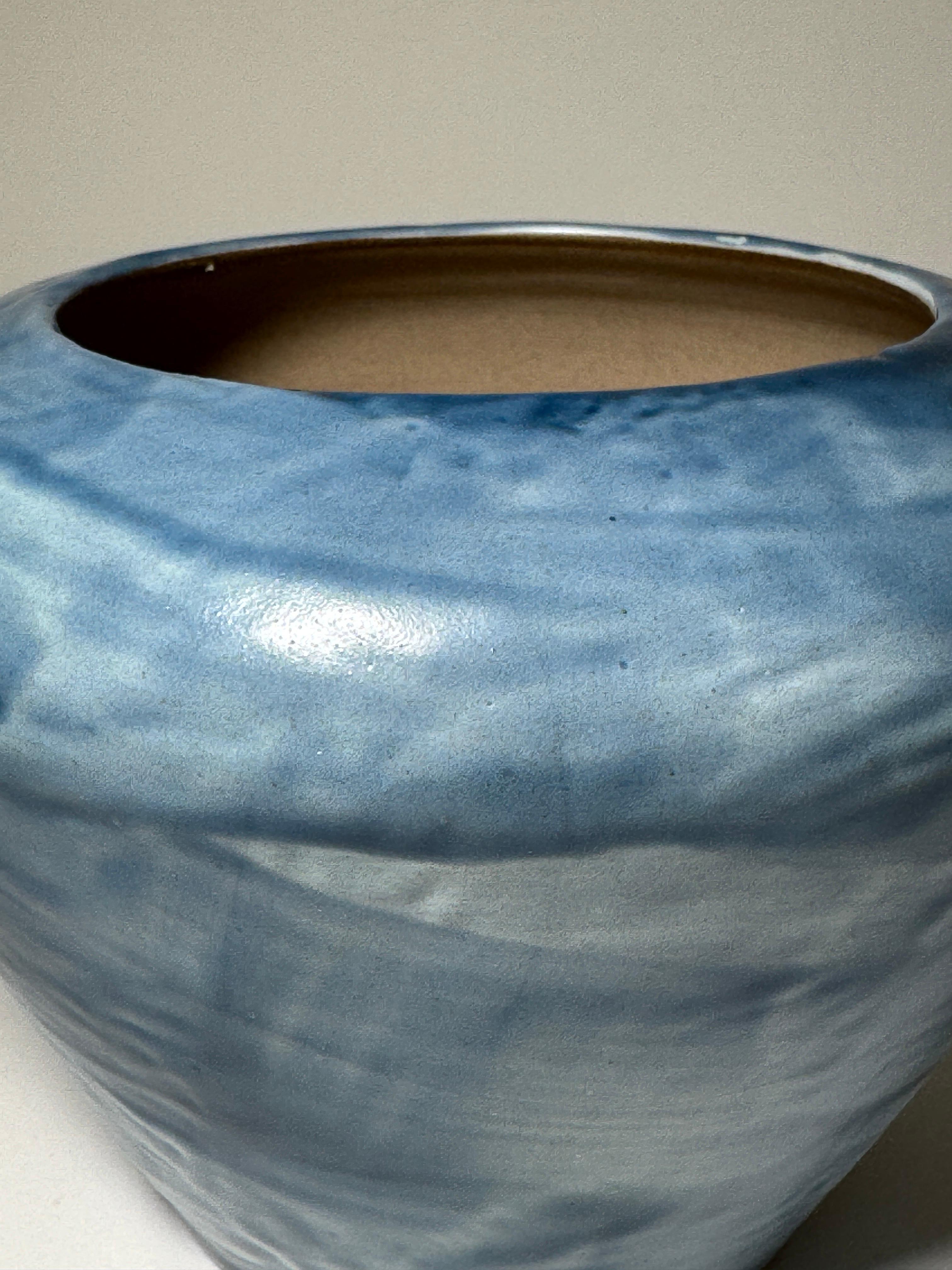 Vaso in ceramica - pezzo unico da collezione contemporaneo, opera certificata di Studio A in vendita 3