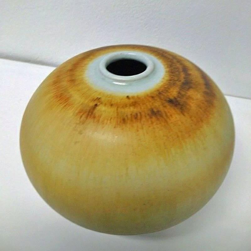 Scandinavian Modern Onionshaped cheramic vase from 1977 Höganäs, Sweden