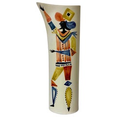 Jarrón de cerámica con personaje firmado por Roger Capron, Vallauris, años 50