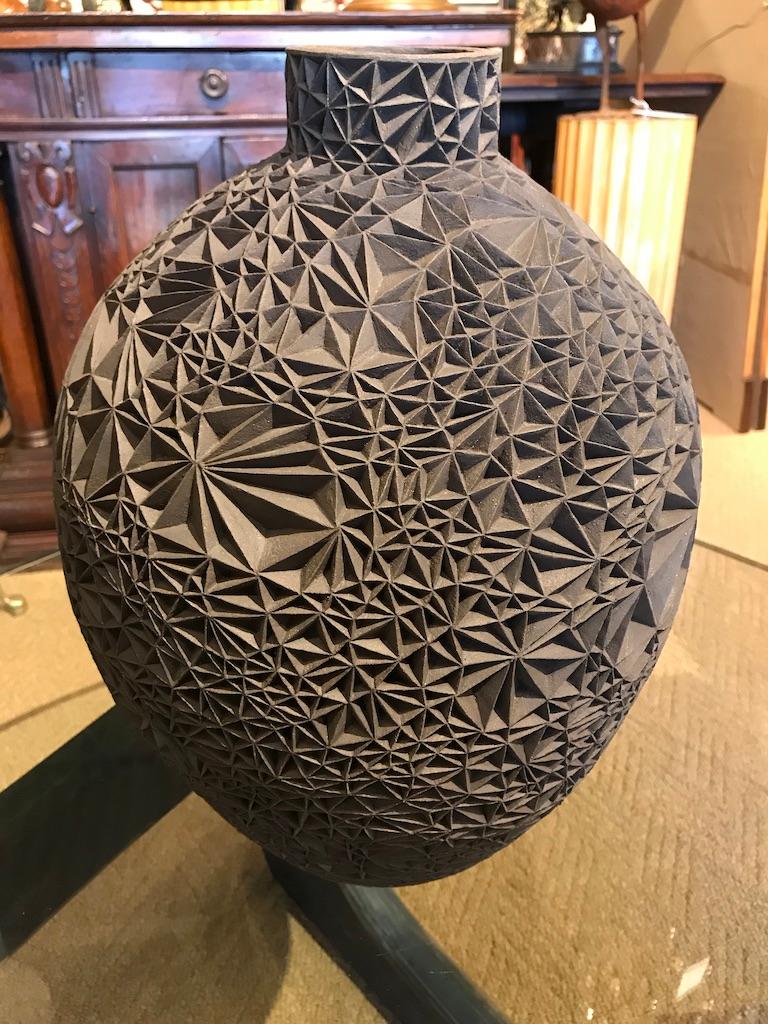 Ceramic Vase ‘Primavera’ by Leah Jensen For Sale 7