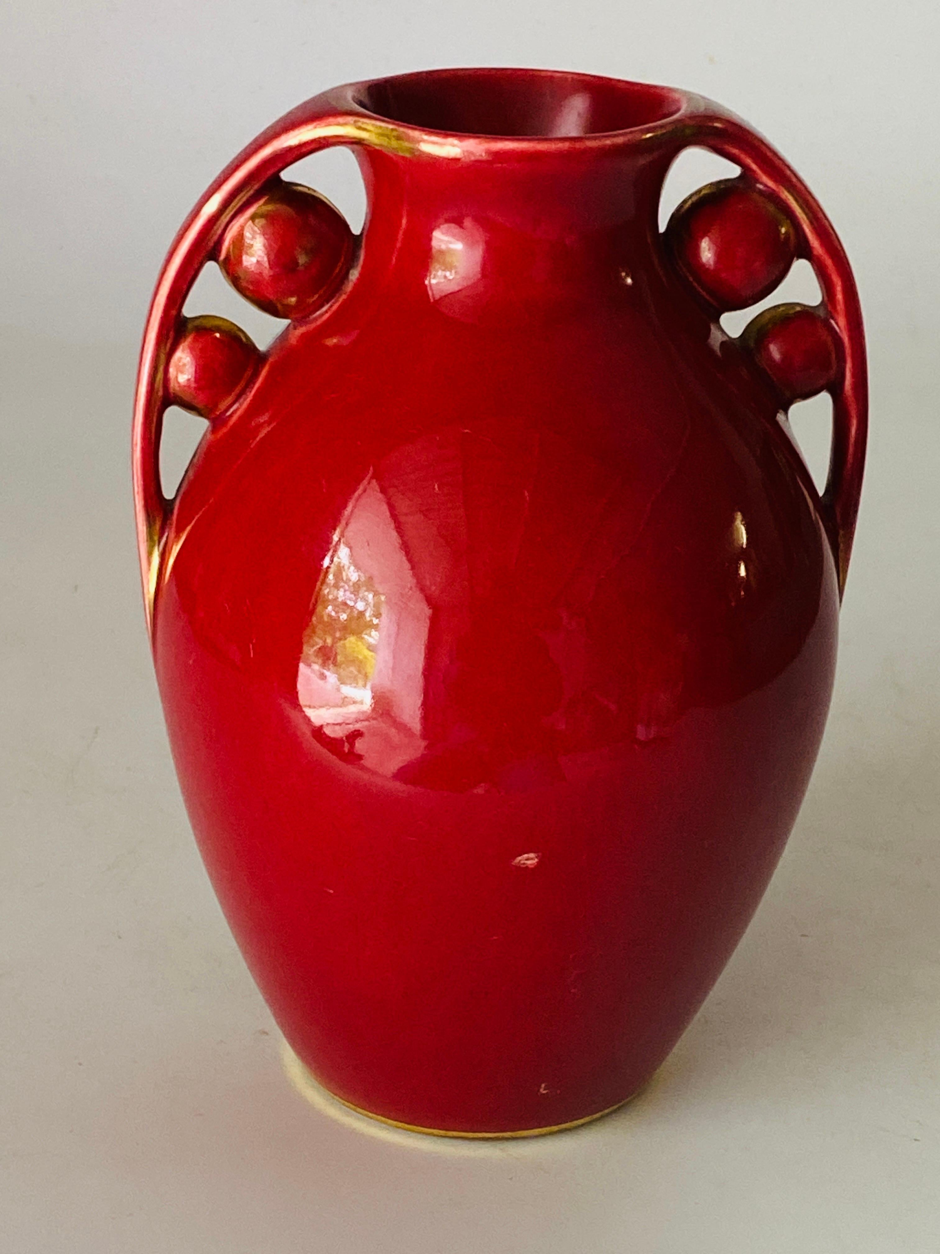 Vaso in ceramica colore rosso Francia 1940 Ard Stile Deco in vendita 3