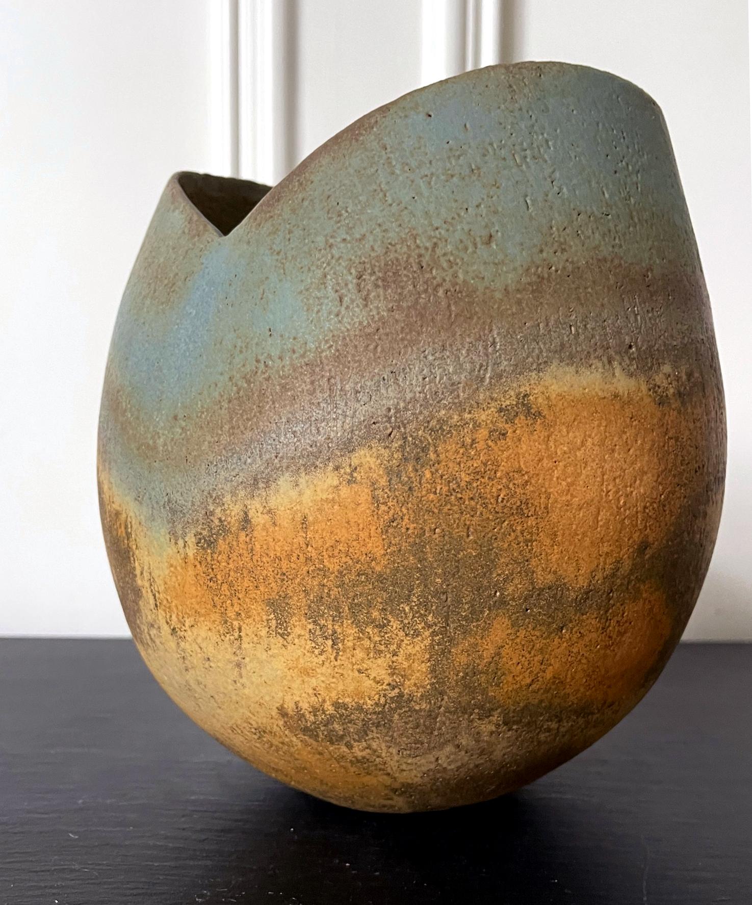 Ceramic Vase Vessel by British Studio Potter John Ward For Sale 2