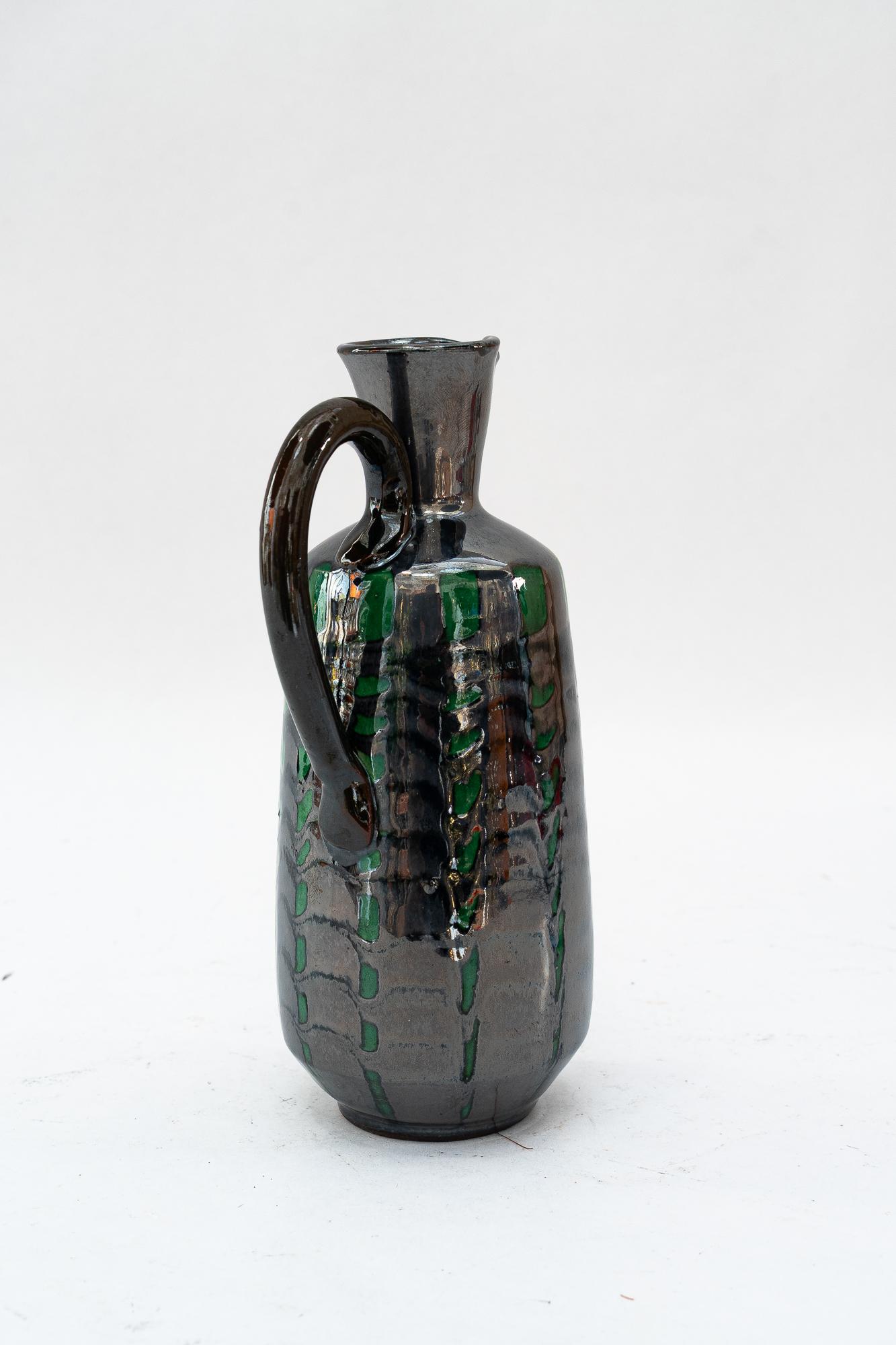 Milieu du XXe siècle Vase en céramique vienne vers 1960 en vente