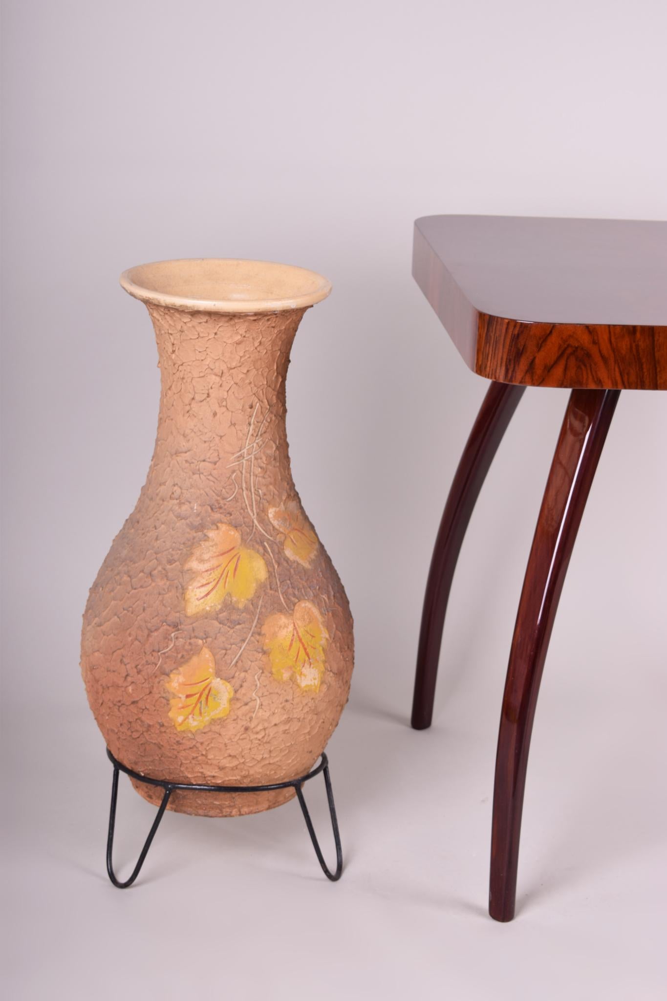 XX secolo Vaso in ceramica con base Made in Czechia, condizioni originali, metà del secolo scorso in vendita