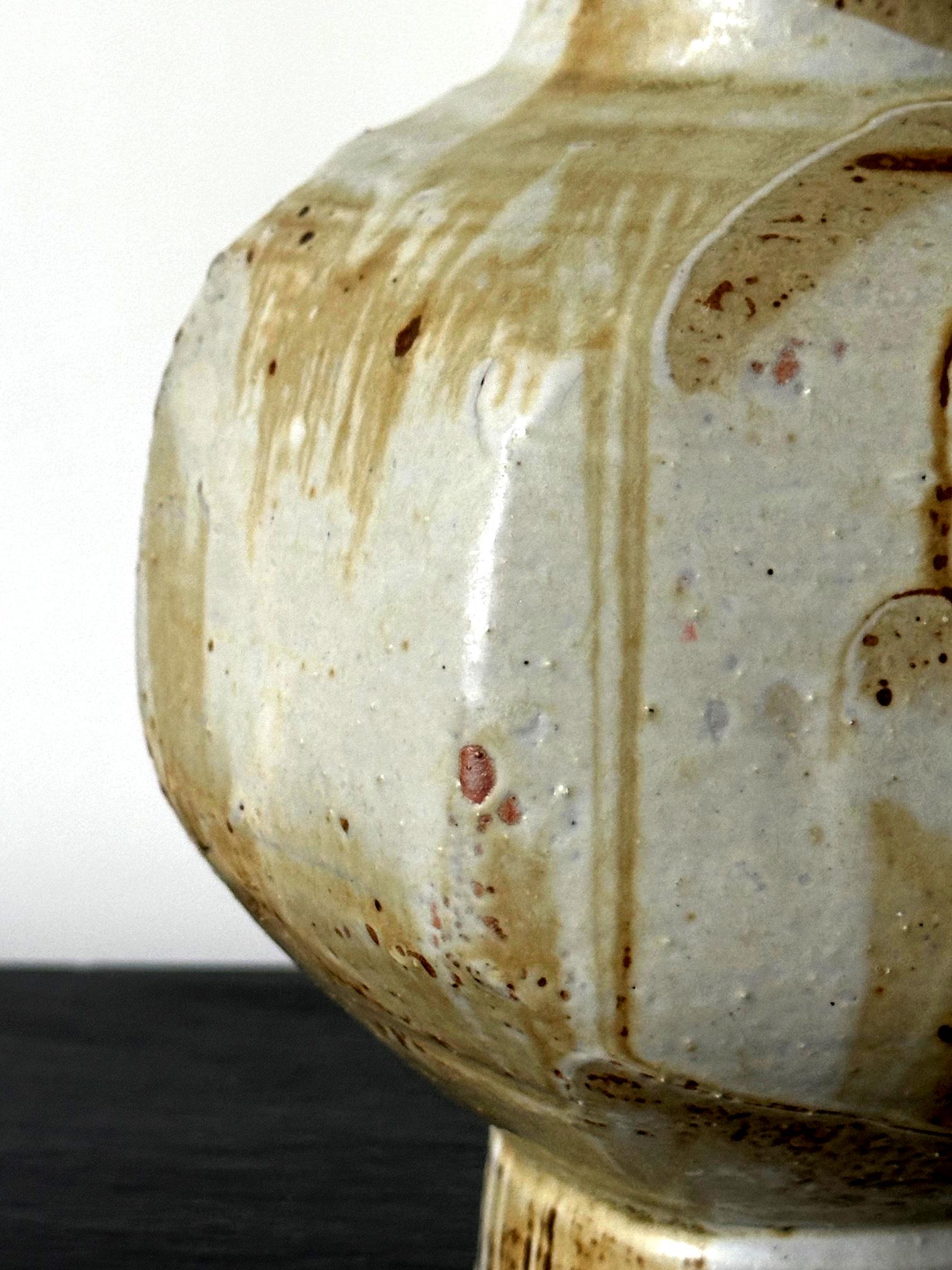 Ceramic Vase with Bespoken Glaze by Makoto Yabe For Sale 4