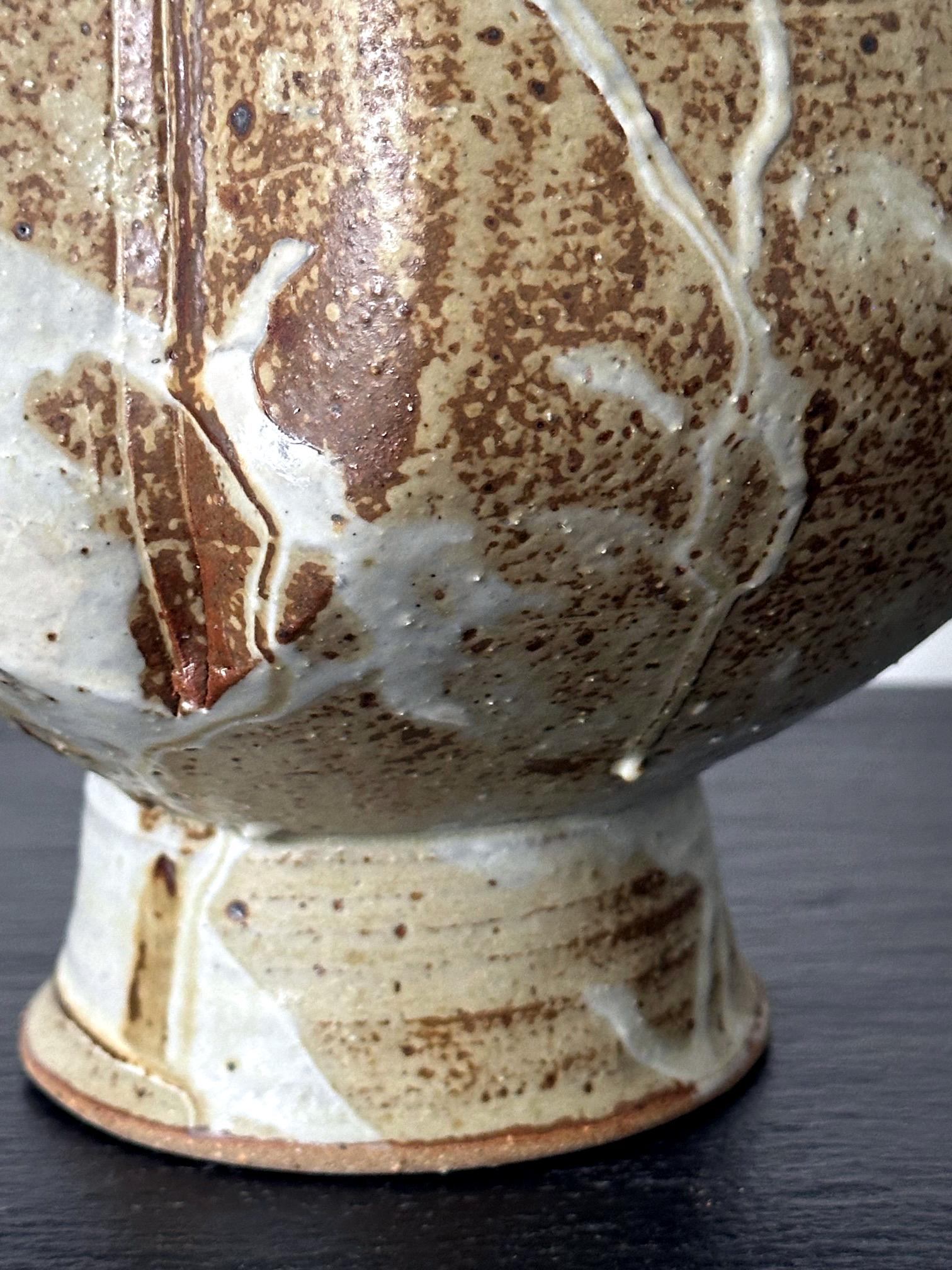 Ceramic Vase with Bespoken Glaze by Makoto Yabe For Sale 5