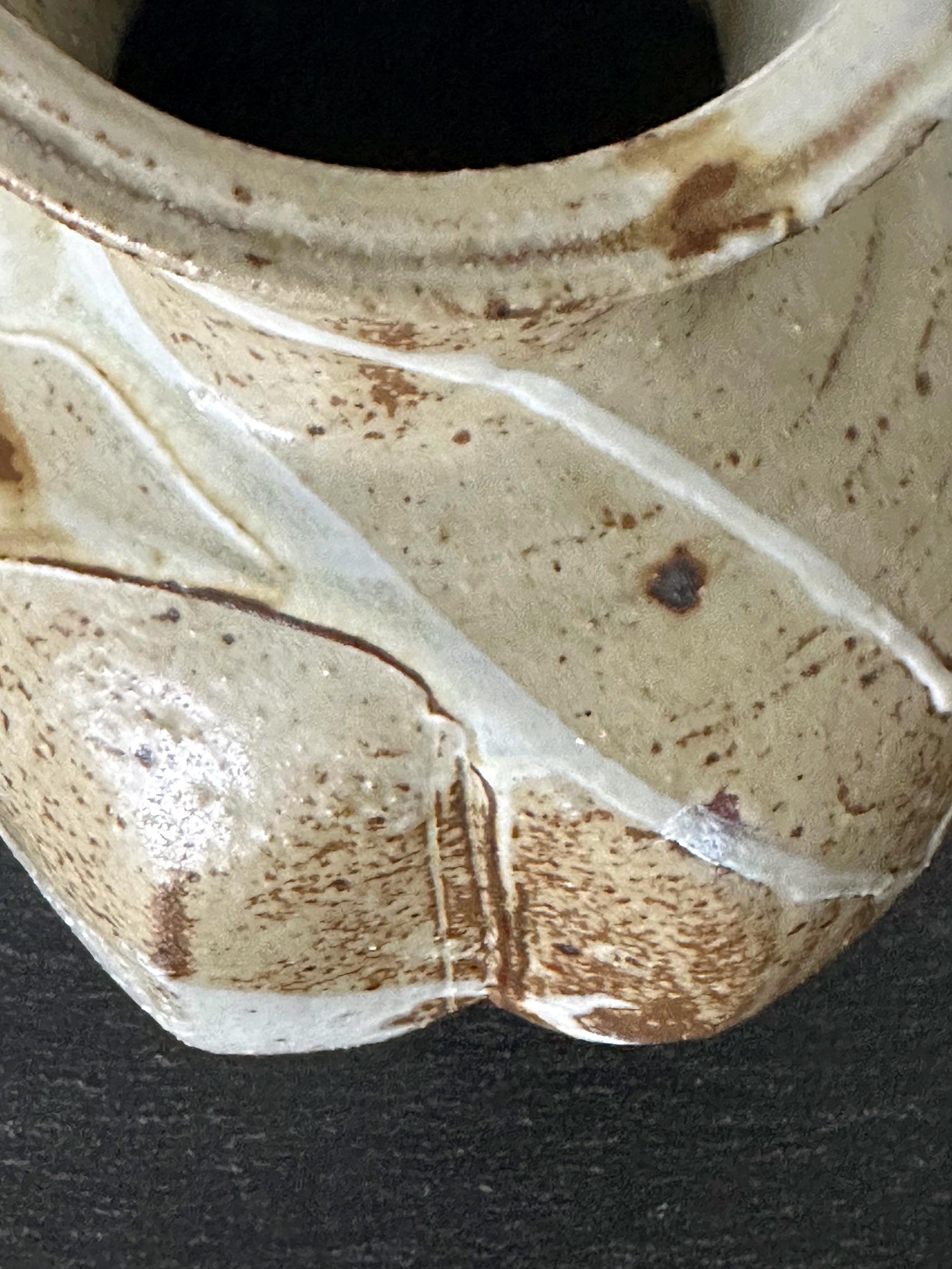 Ceramic Vase with Bespoken Glaze by Makoto Yabe For Sale 8