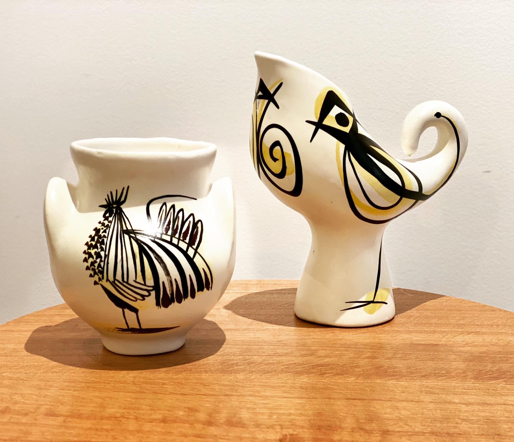 Ceramic Vase with bird Signed by Roger Capron, Vallauris, 1956 For Sale 3