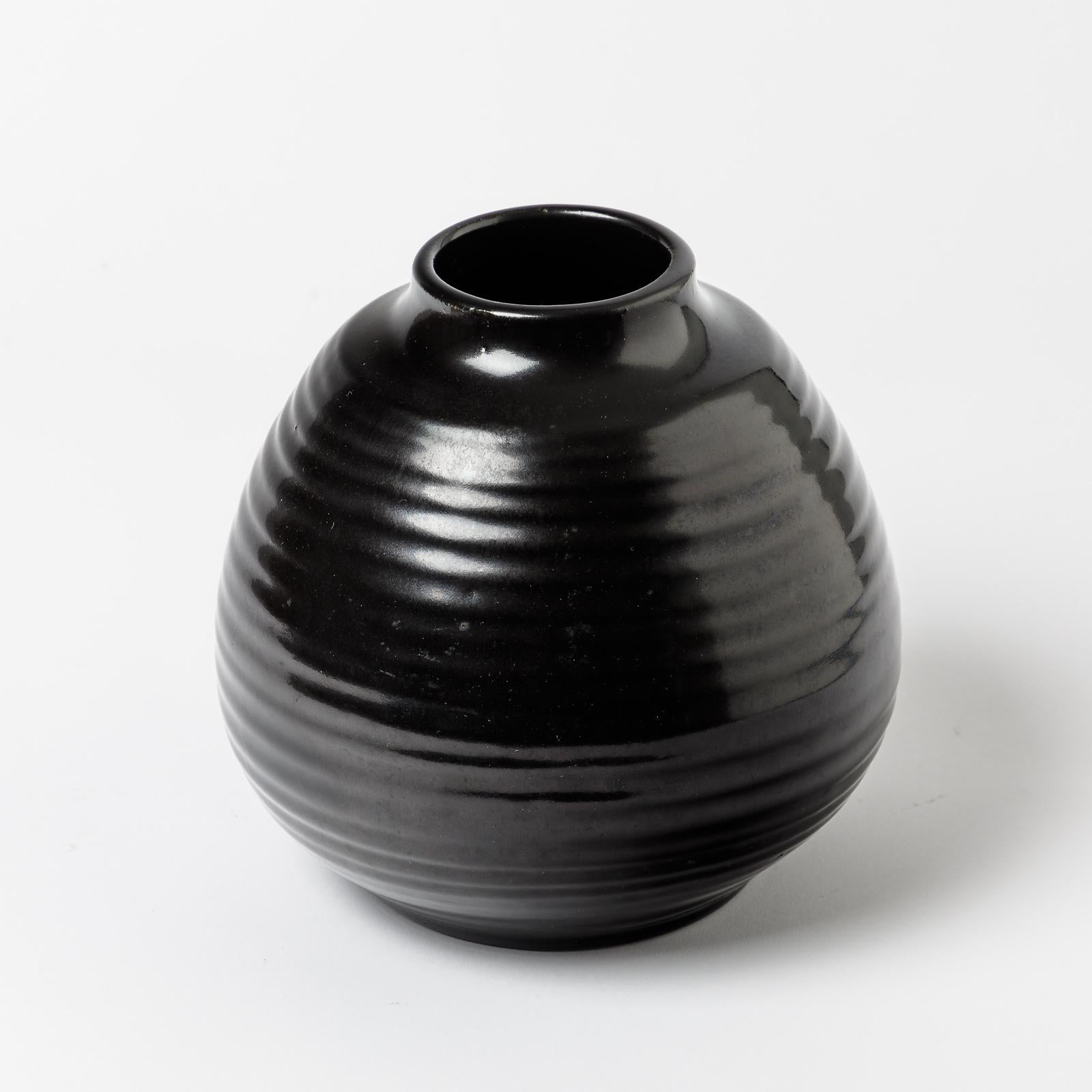 Ceramic Vase with Black Glaze Decoration by Accolay, circa 1960-1970 In Excellent Condition In Saint-Ouen, FR