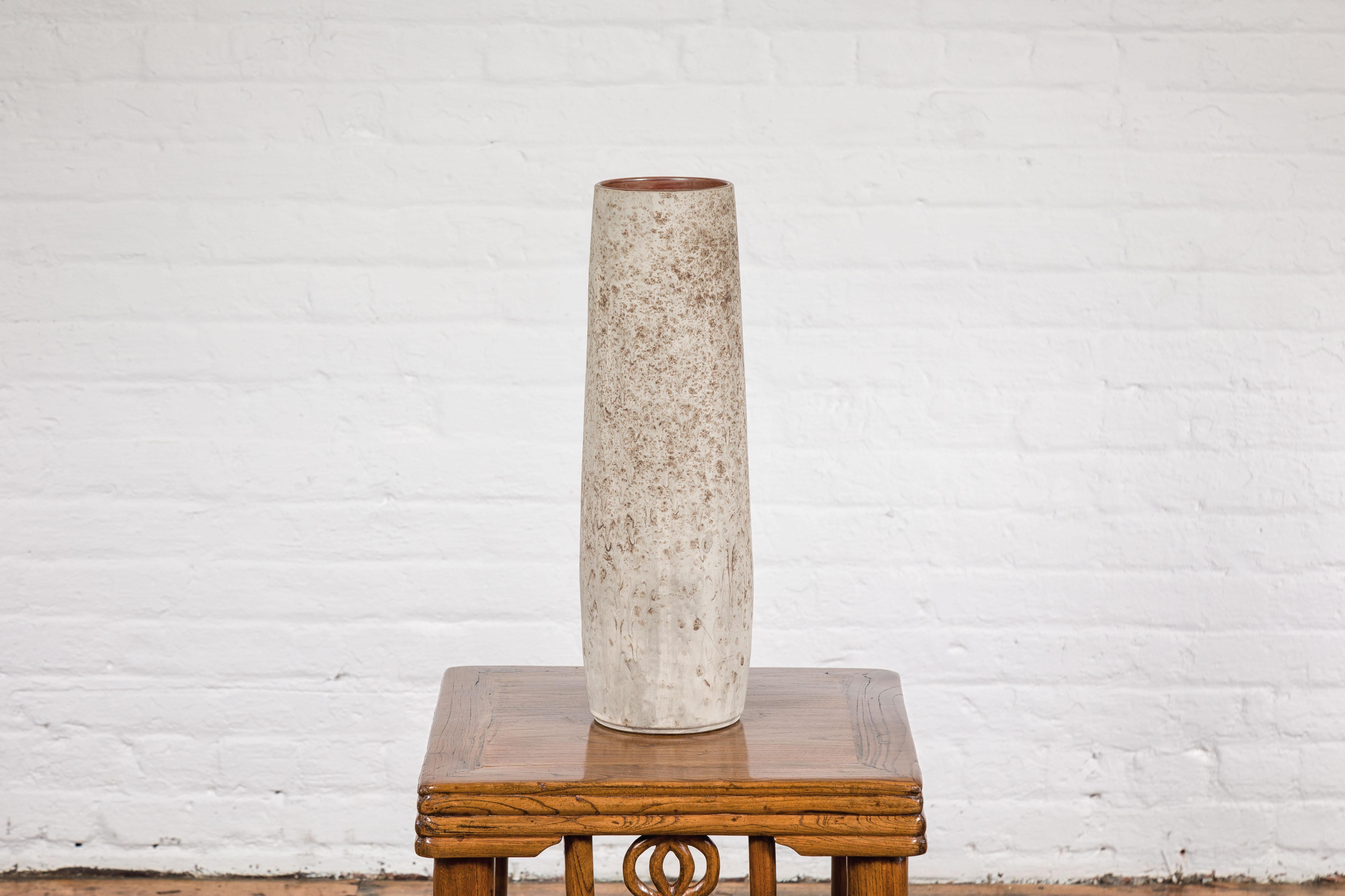 Vase aus Keramik mit cremefarbener, grauer und brauner Lava-Struktur im Angebot 8