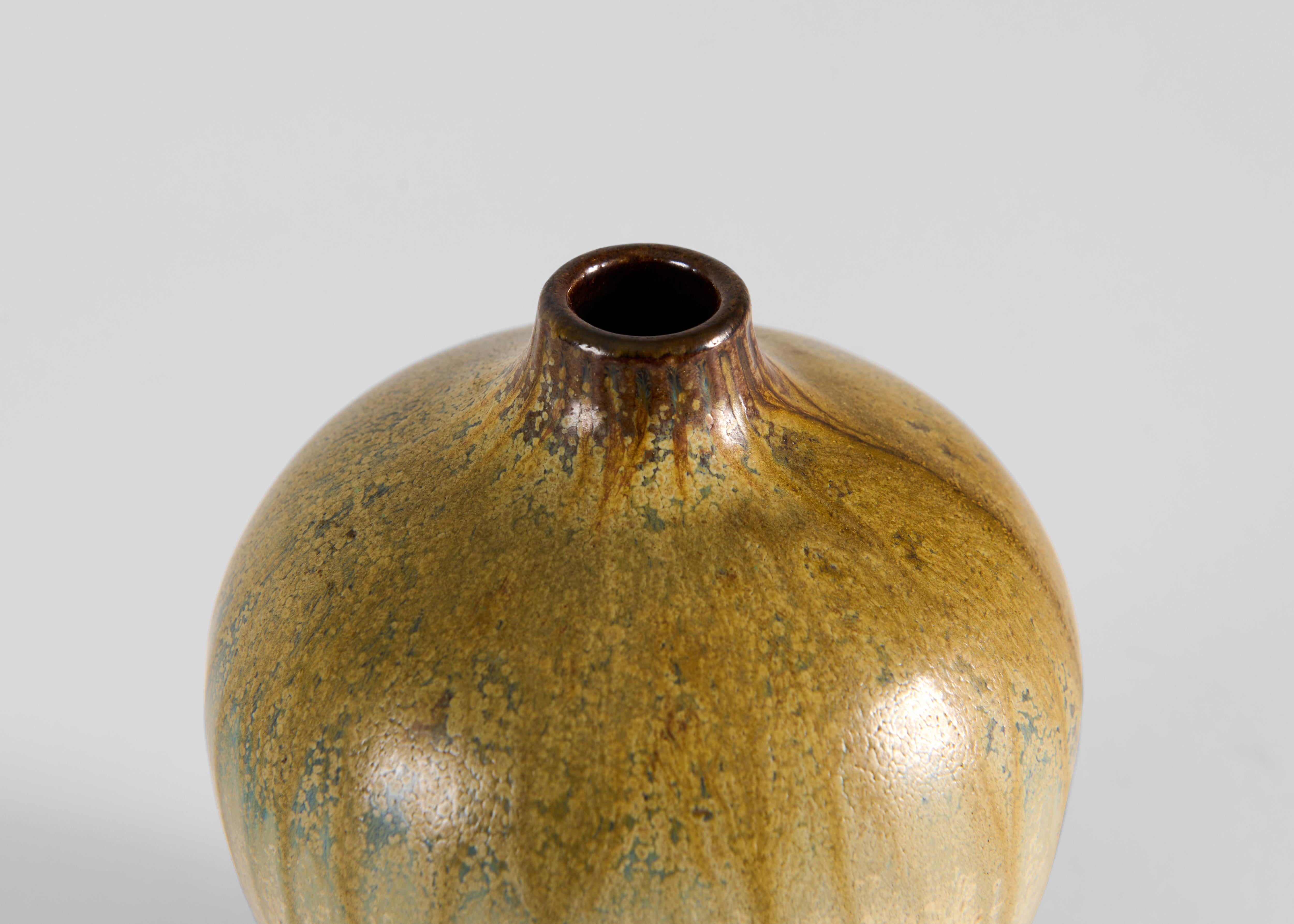 Mid-Century Modern Ceramic Vase with Poured Ochre Glaze, Wallåkra, Sweden, 1960s For Sale