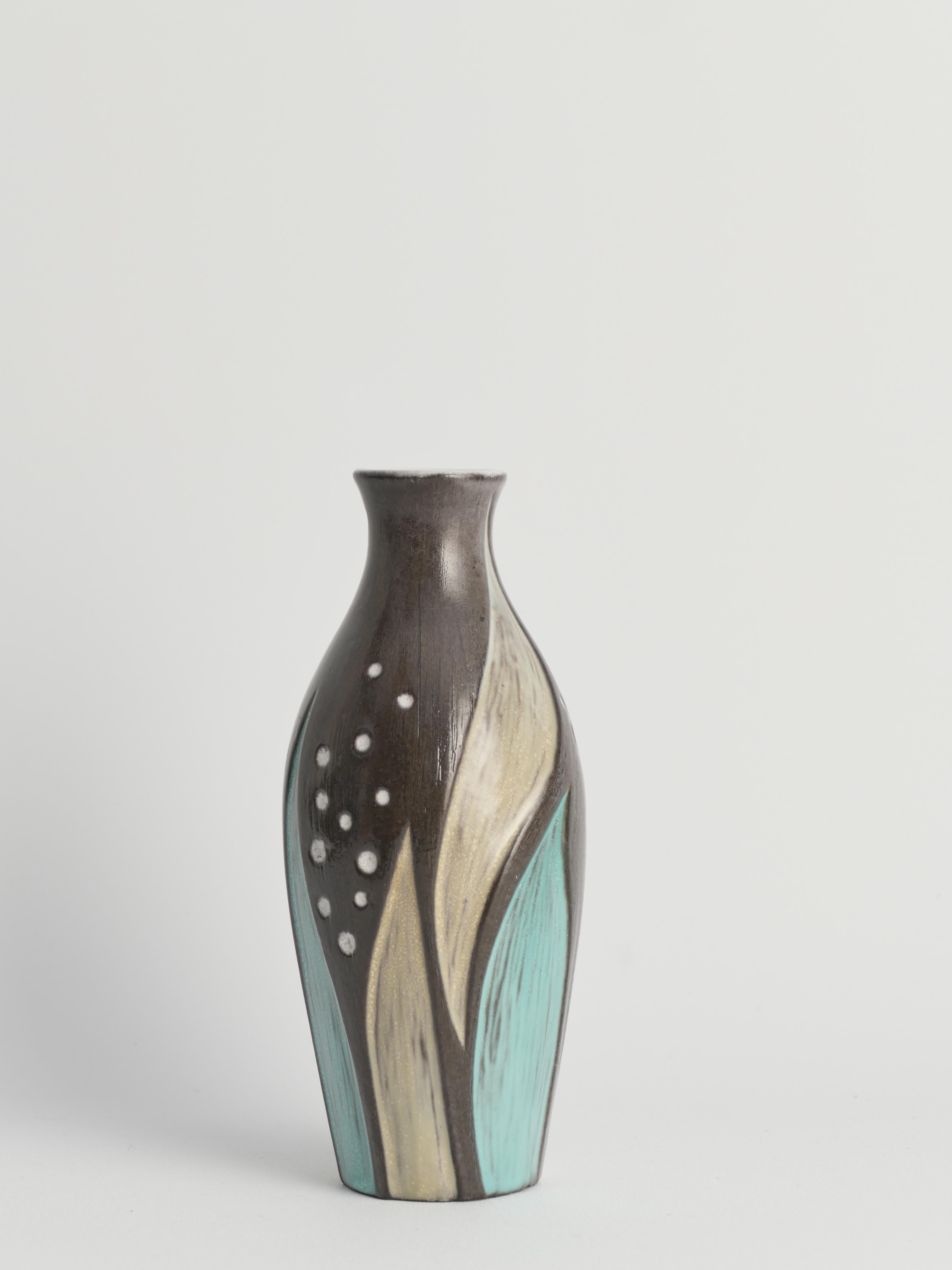 Glazed Ceramic Vase with Seaweed Motif by Mari Simmulson for Upsala Ekeby, Sweden 1950s For Sale