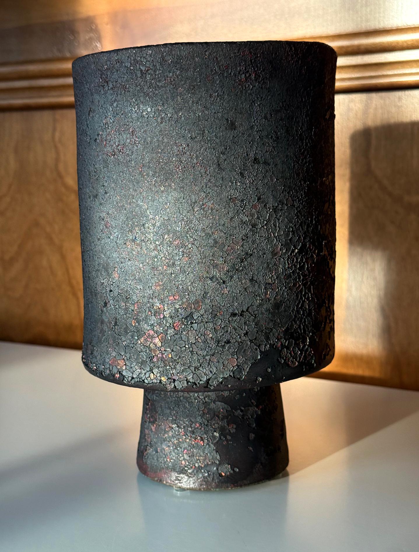 Vaso in ceramica con smalto unico di Otto Natzler In condizioni buone in vendita a Atlanta, GA