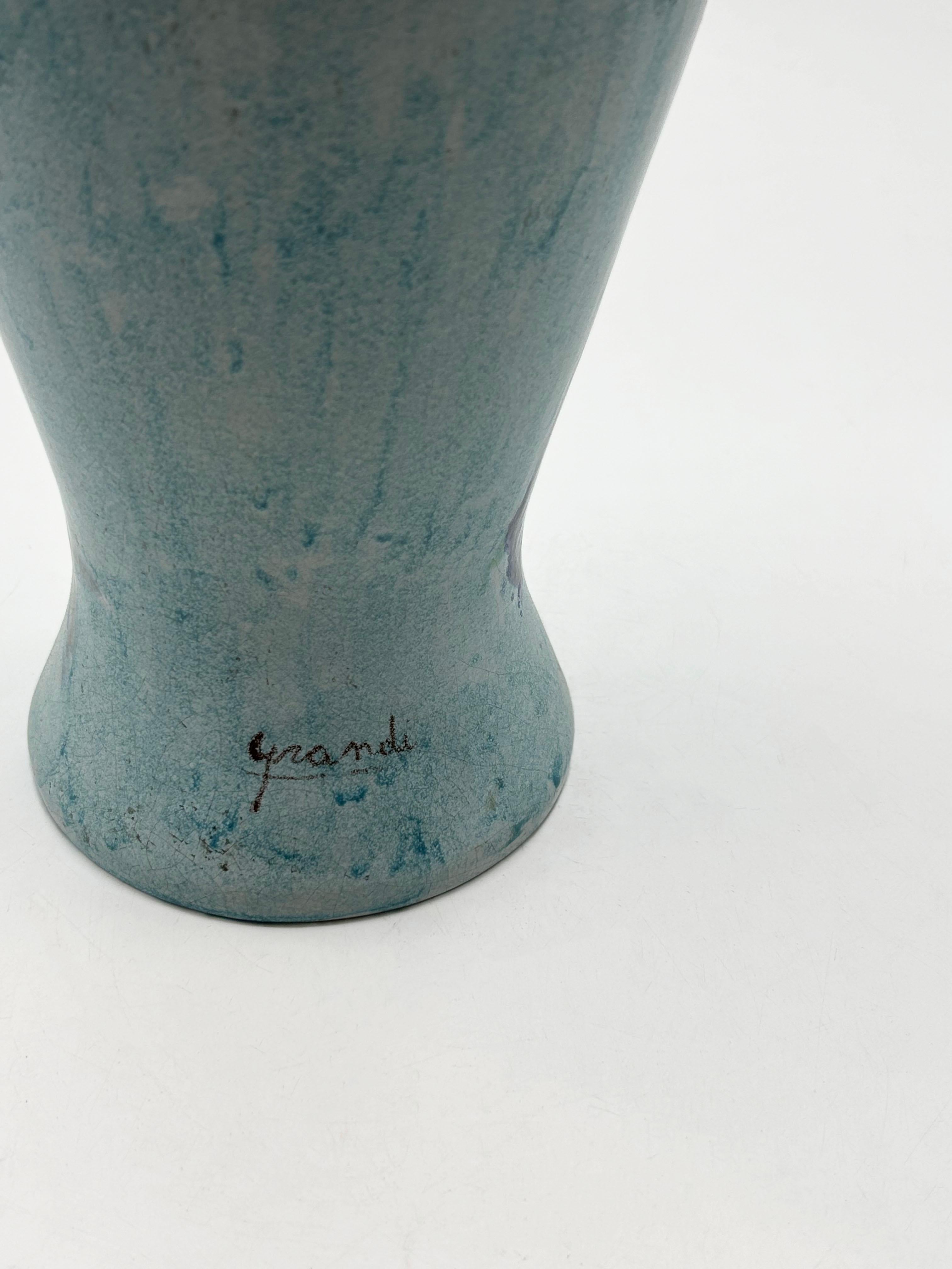 Argentin Vase en céramique de l'artiste Mario Dario Grandi en vente